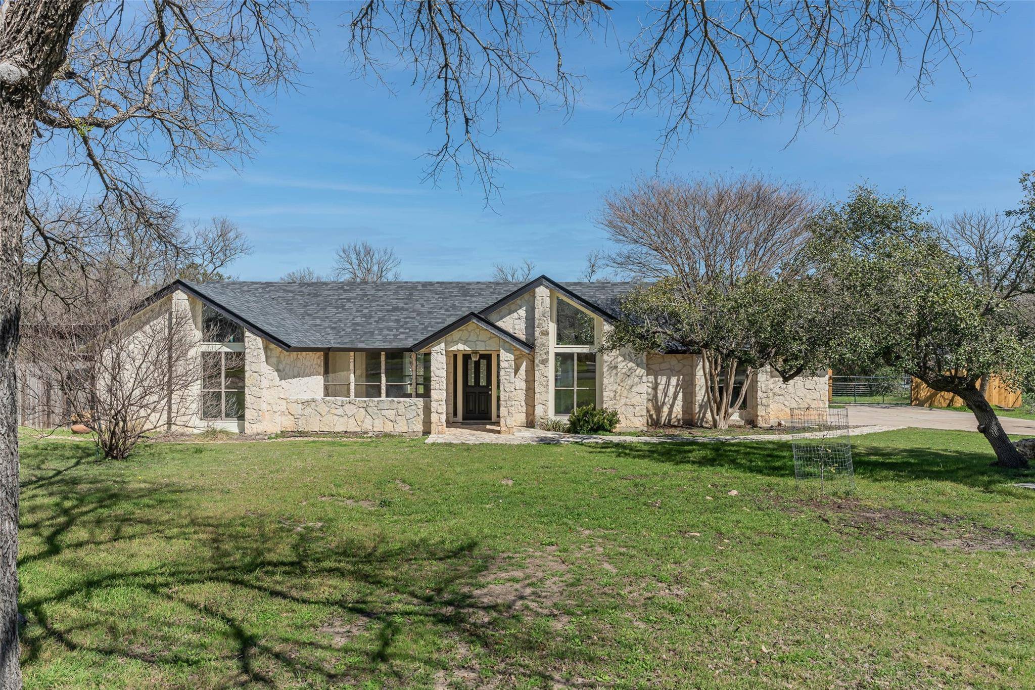509 W Esparada DR W, Georgetown, TX 78628