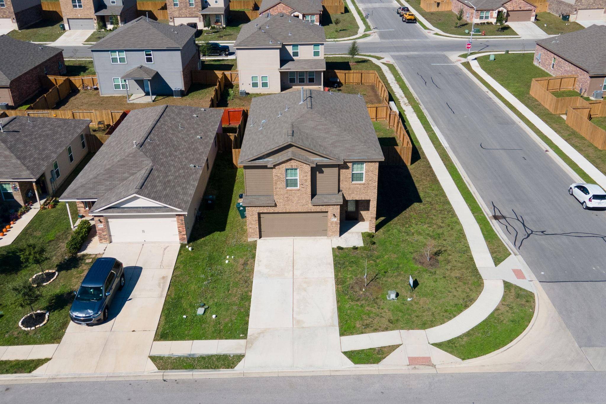 1278 Breanna LN, Kyle, TX 78640