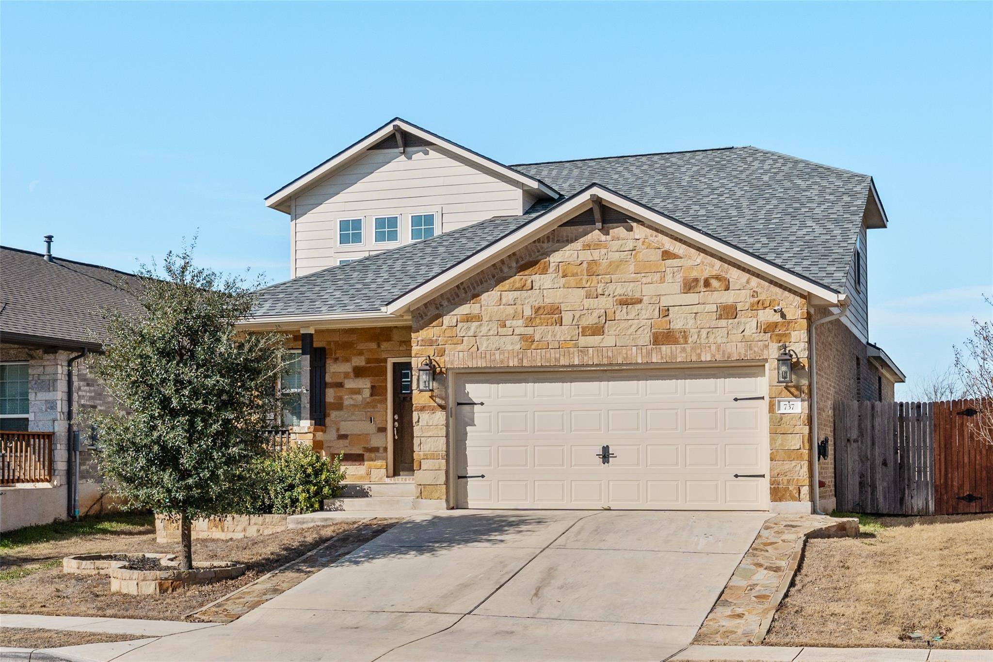 737 Blue Oak BLVD, San Marcos, TX 78666