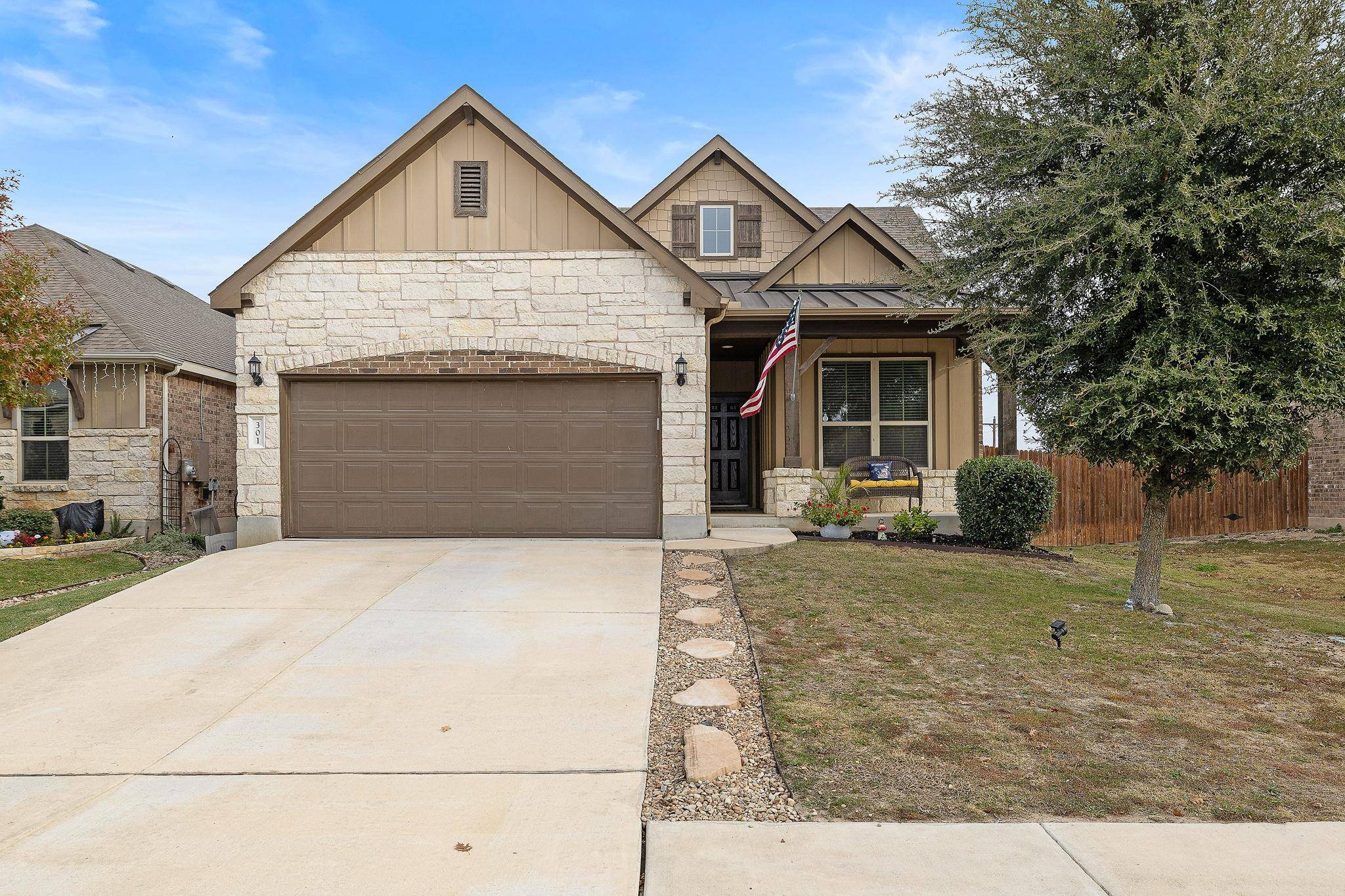 301 Normal School WAY, Liberty Hill, TX 78642