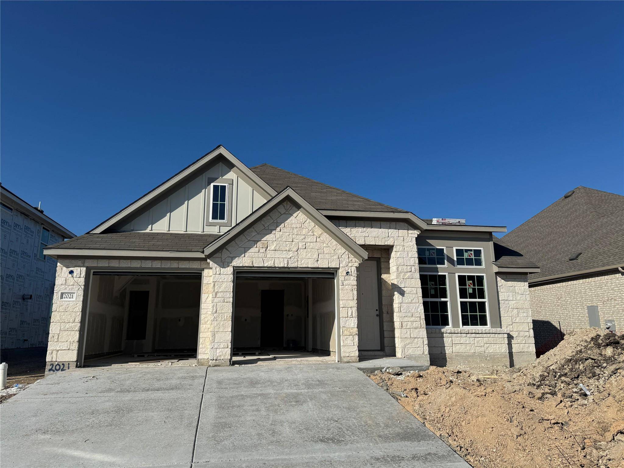 2021 Milano River RD, Hutto, TX 78634