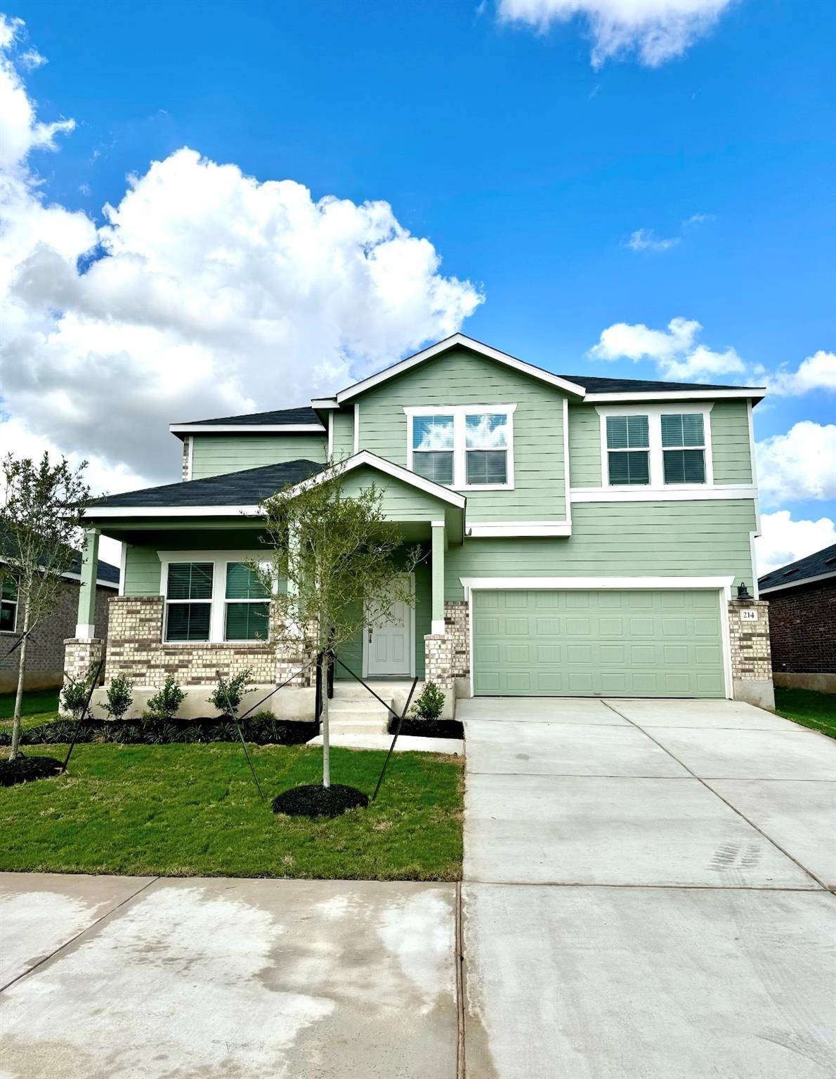 214 Magalia LN, Kyle, TX 78640