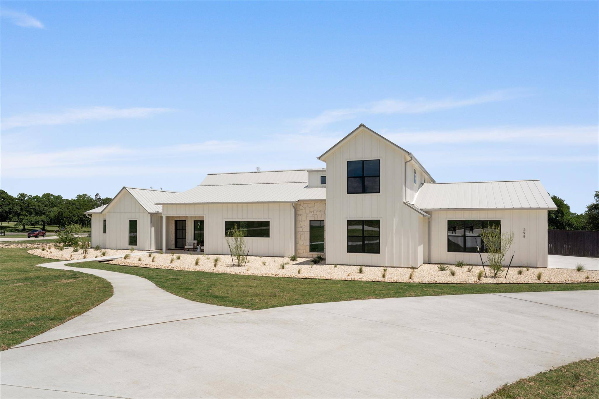 298 Glenview CIR, Belton, TX 76513