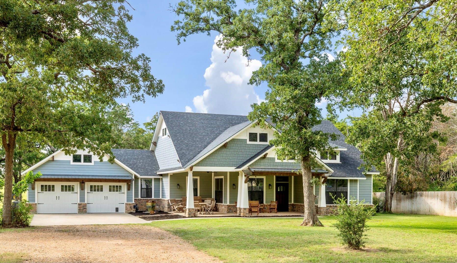 1002 Private Road 7040, Lexington, TX 78947