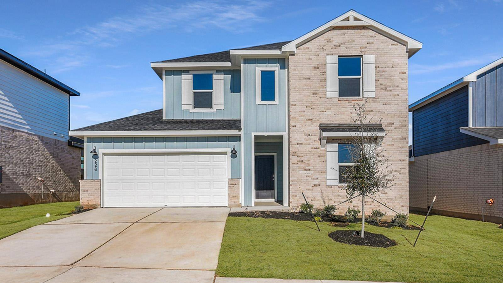 228 Rock Springs DR, Marble Falls, TX 78654