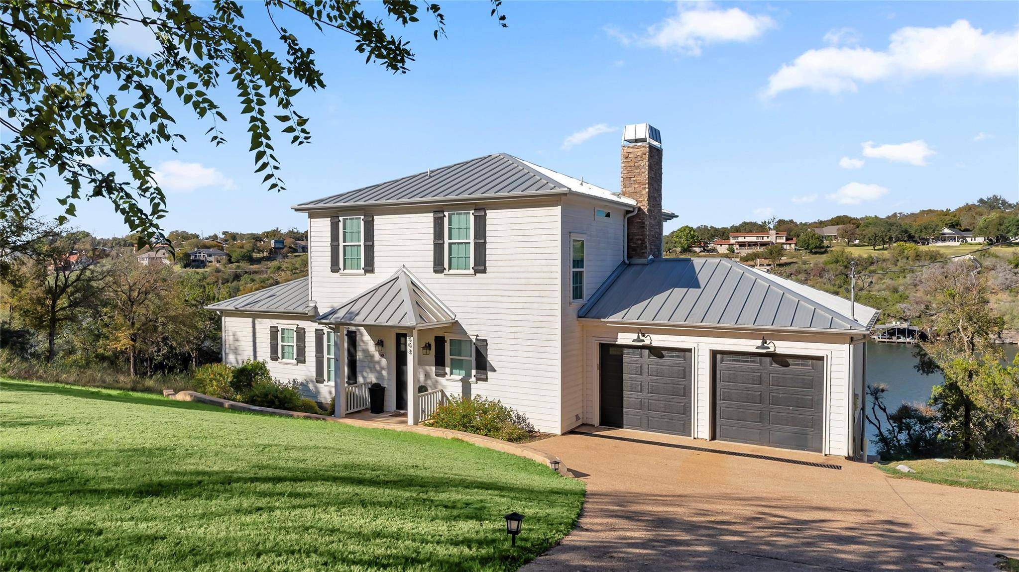508 Los Escondidos ST, Marble Falls, TX 78654