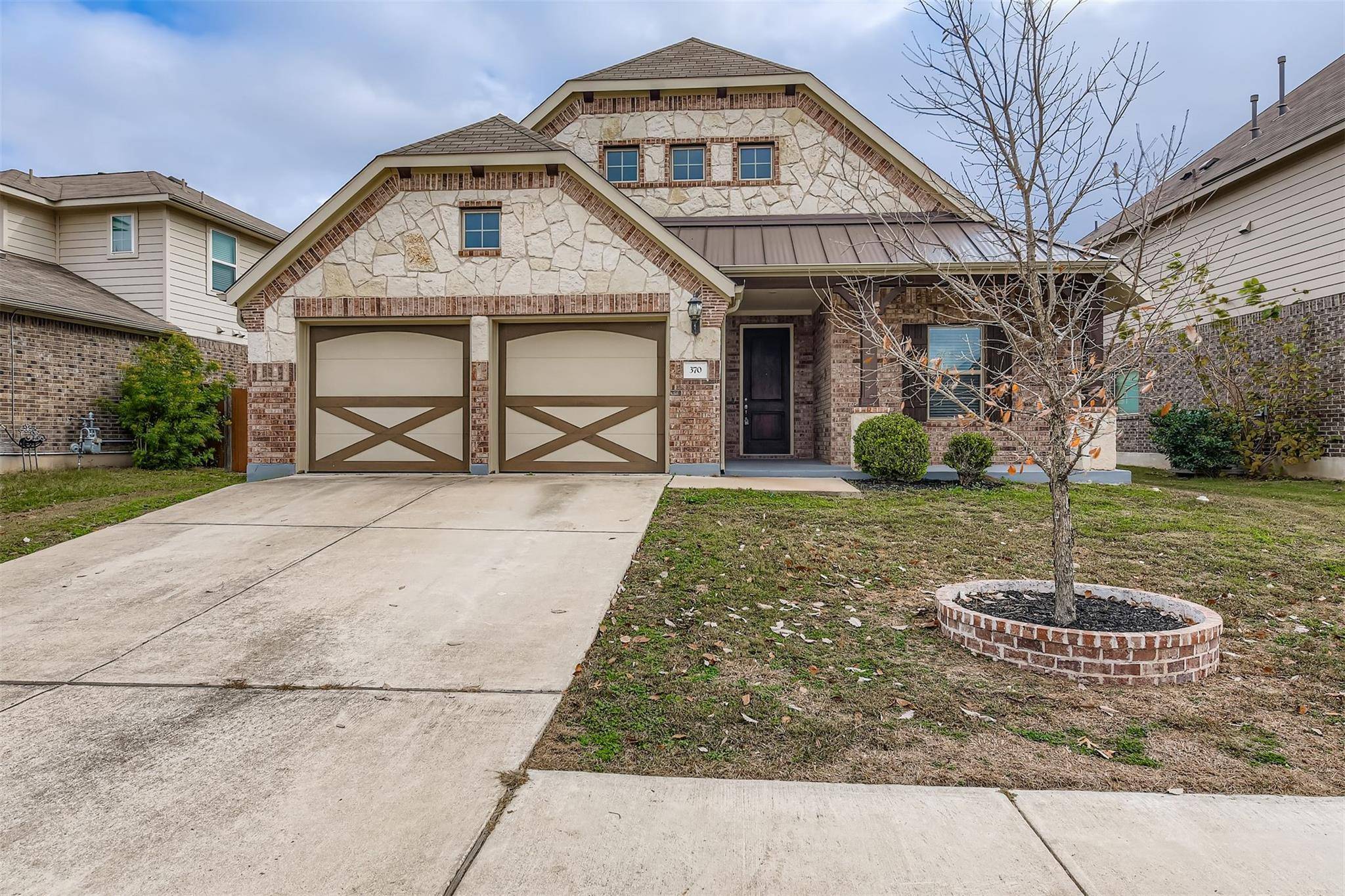 370 Vista Gardens DR, Buda, TX 78610