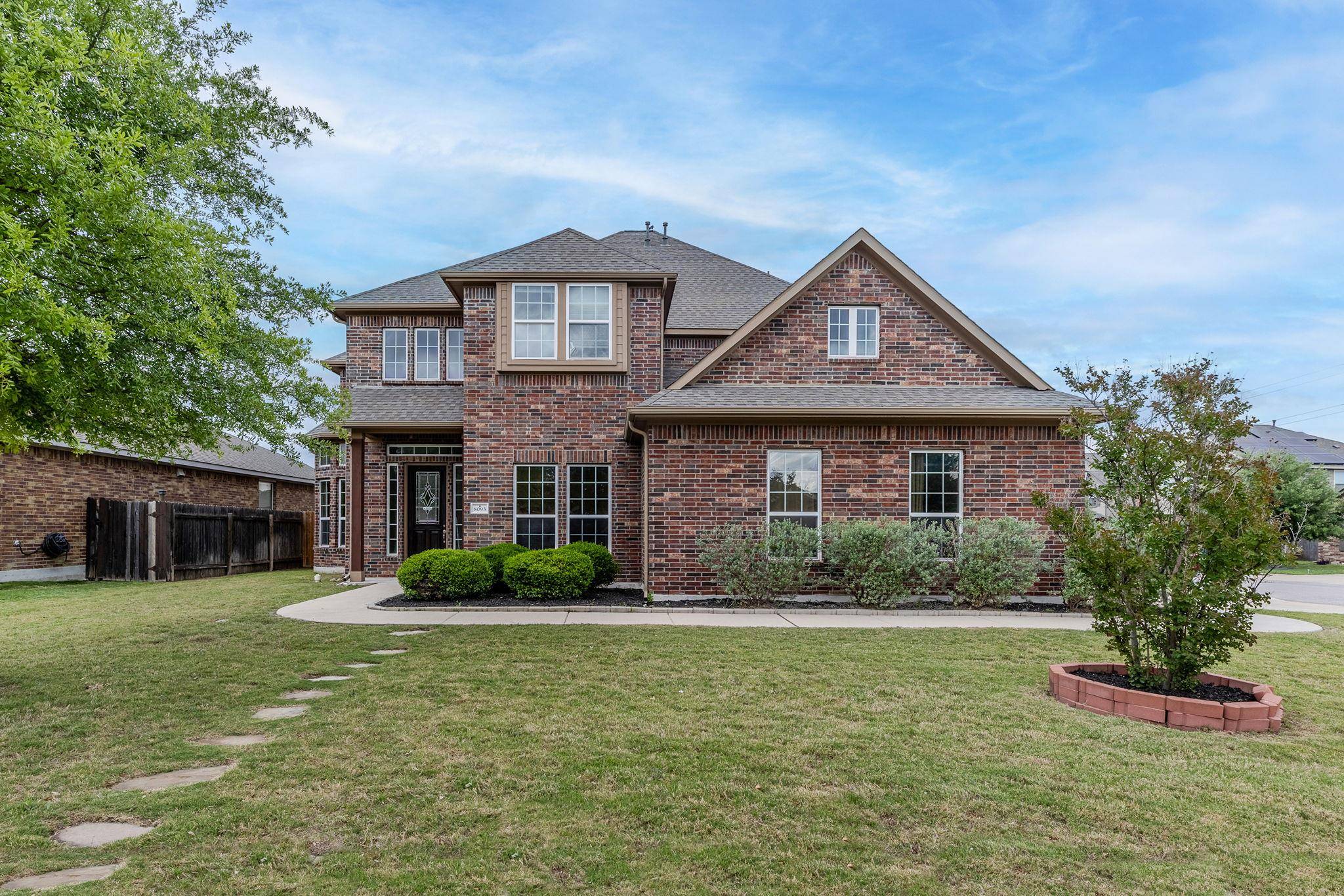 8093 Arezzo DR, Round Rock, TX 78665