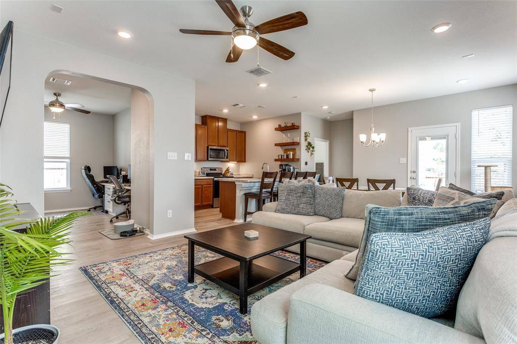220 Benmyrtle TRL, Georgetown, TX 78626