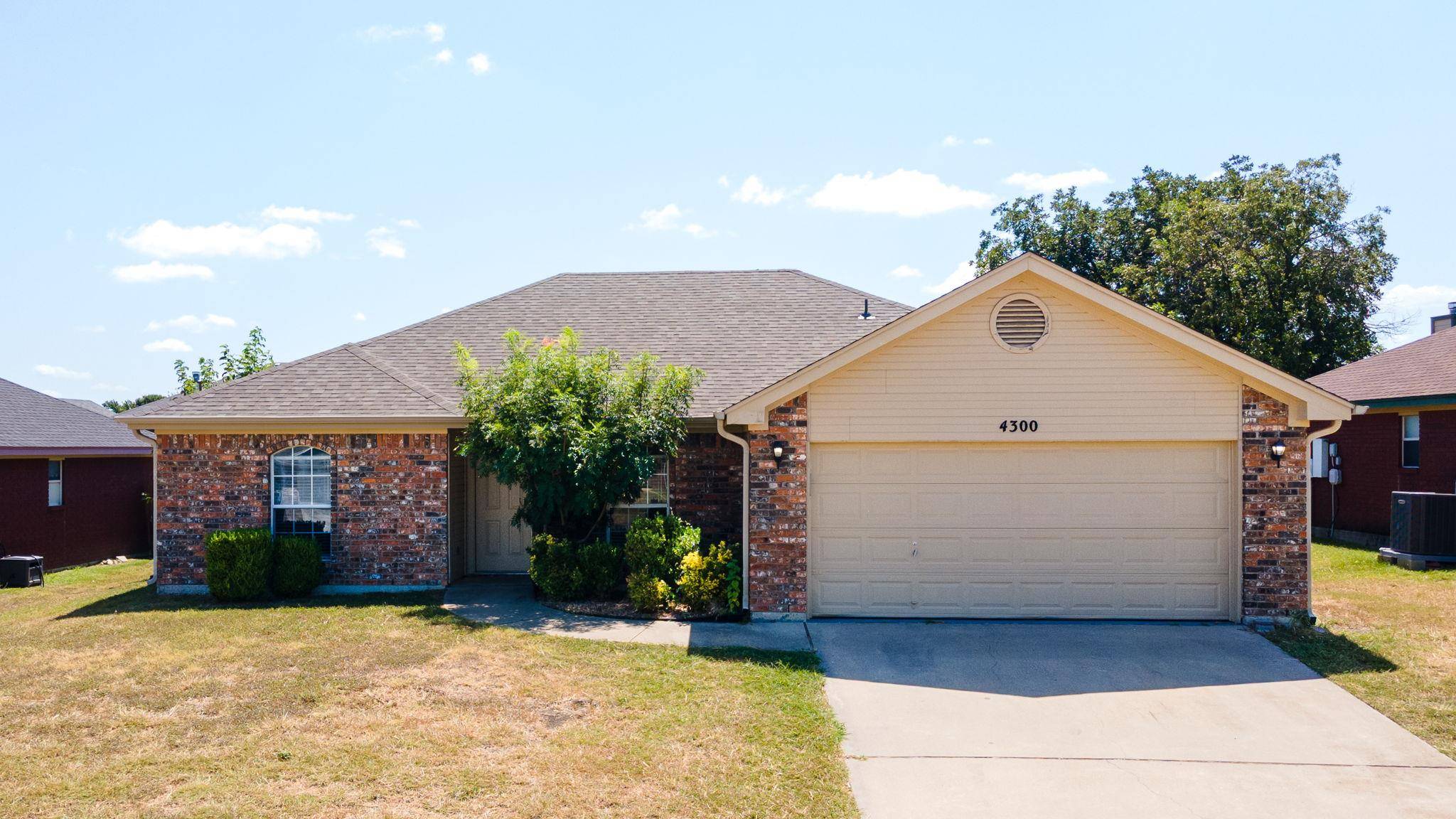 4300 Maggie DR, Killeen, TX 76549