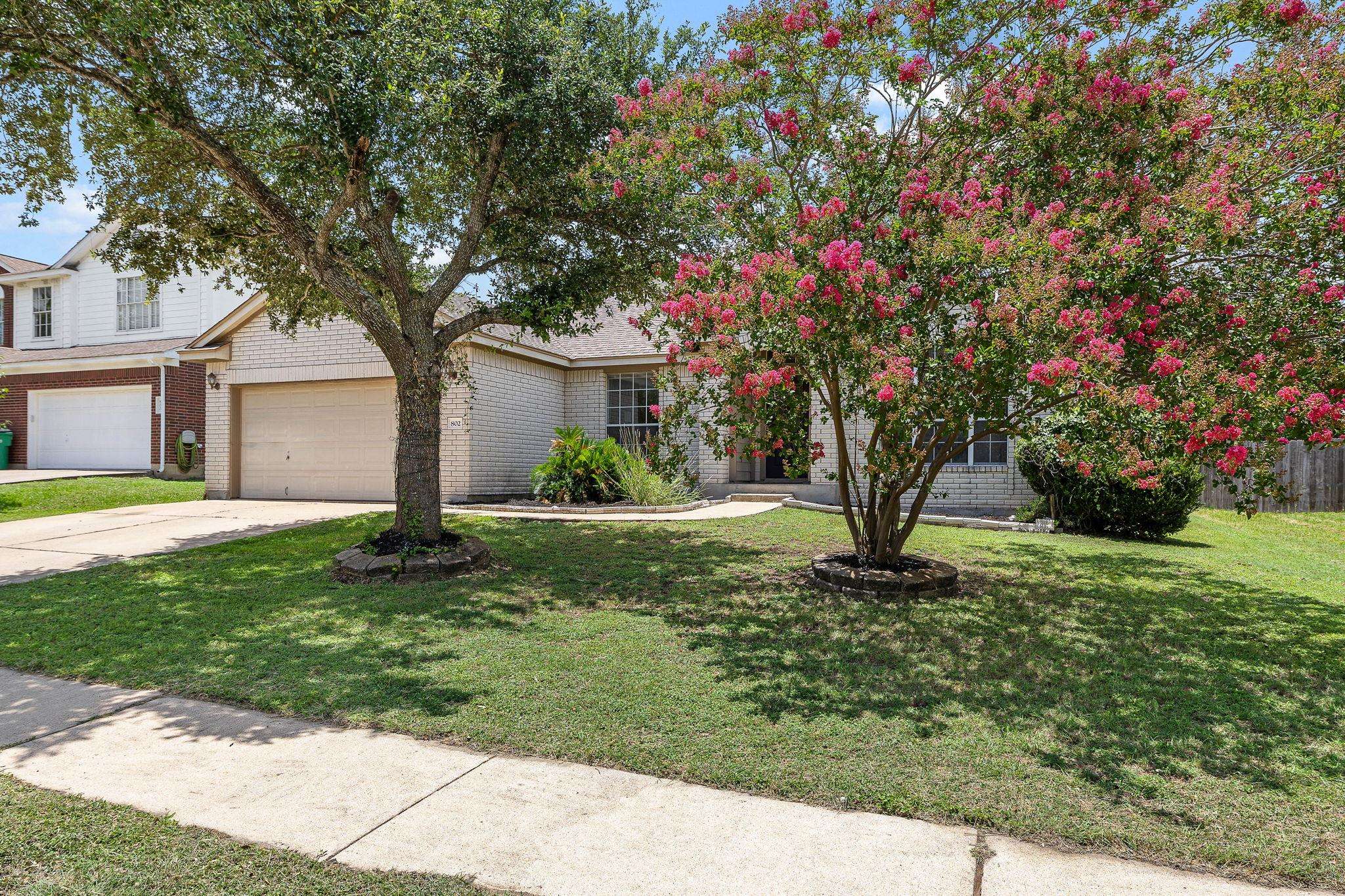 802 Sunflower DR, Pflugerville, TX 78660