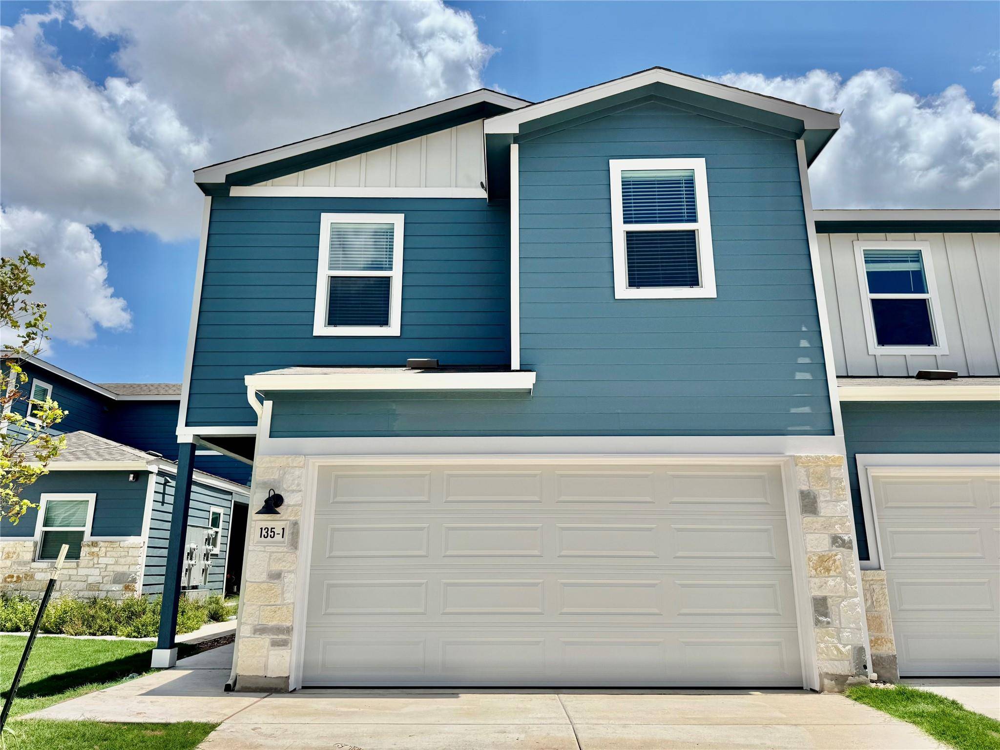 135 Cinnabar LN #1, Kyle, TX 78640