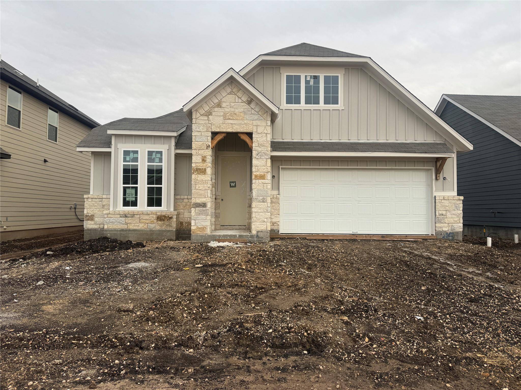315 Willow Heights DR, Hutto, TX 78634