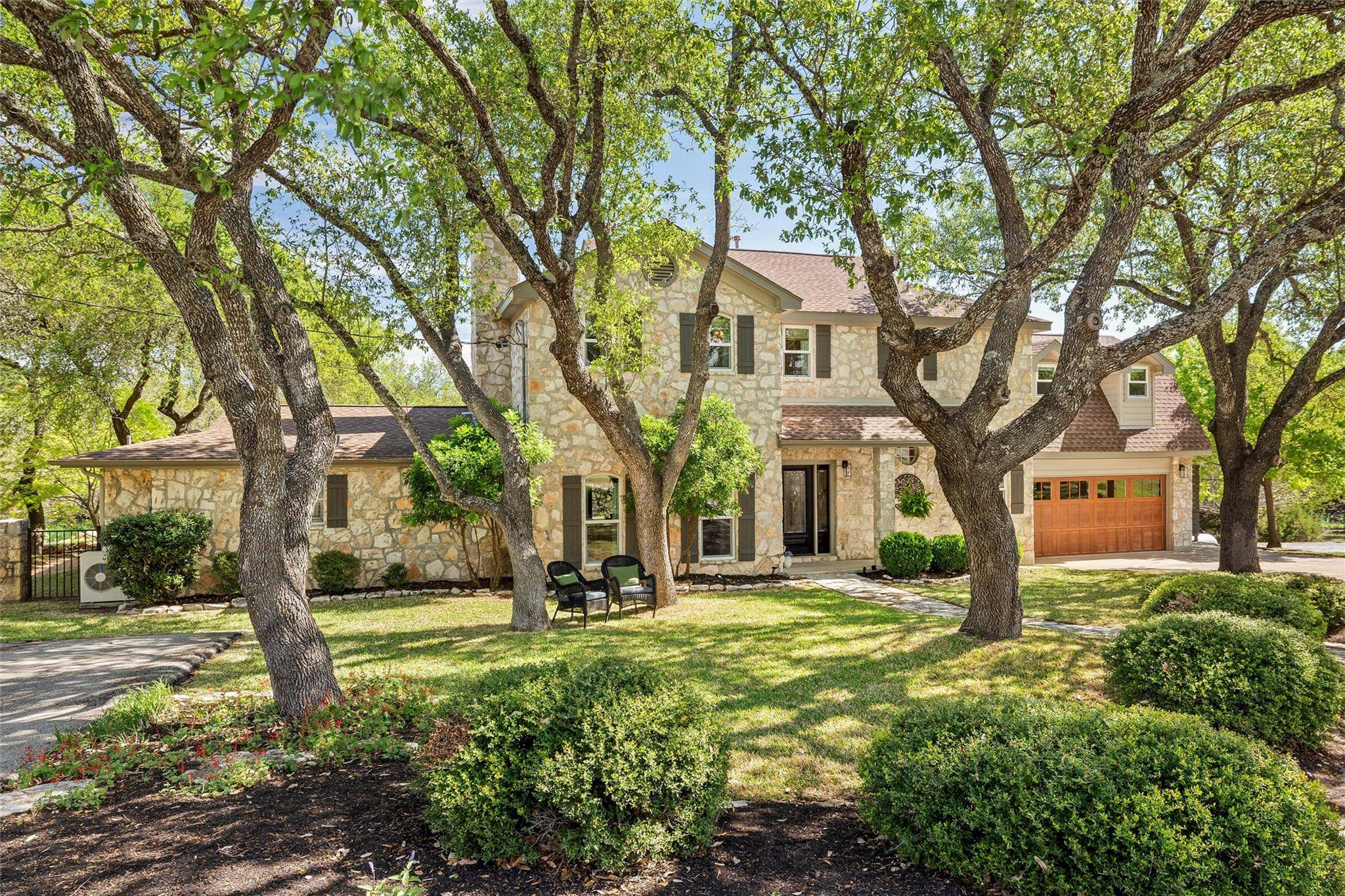 11404 Oak Branch DR, Austin, TX 78737