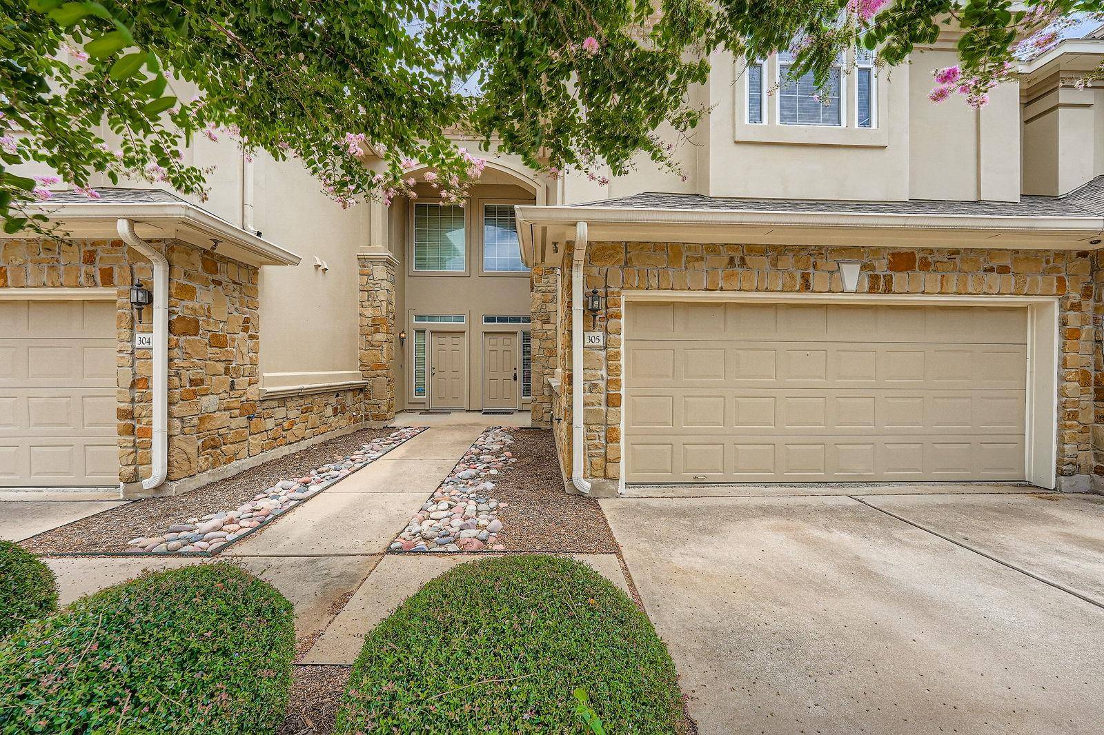 1101 E Parmer LN #305, Austin, TX 78753