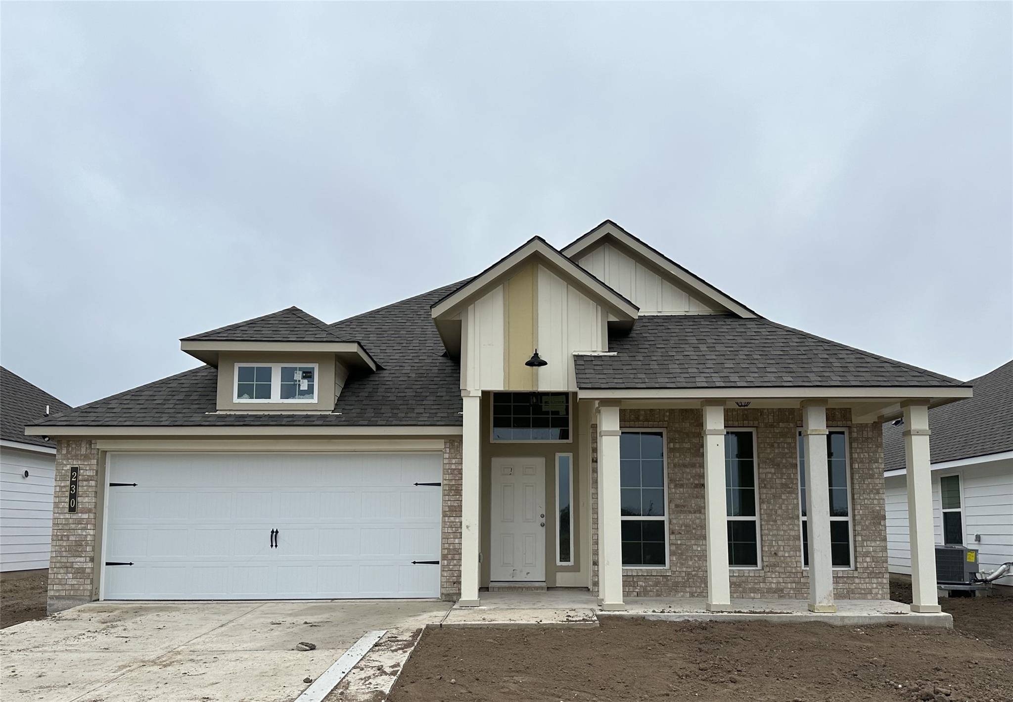 230 Boatright BLVD, Jarrell, TX 76537
