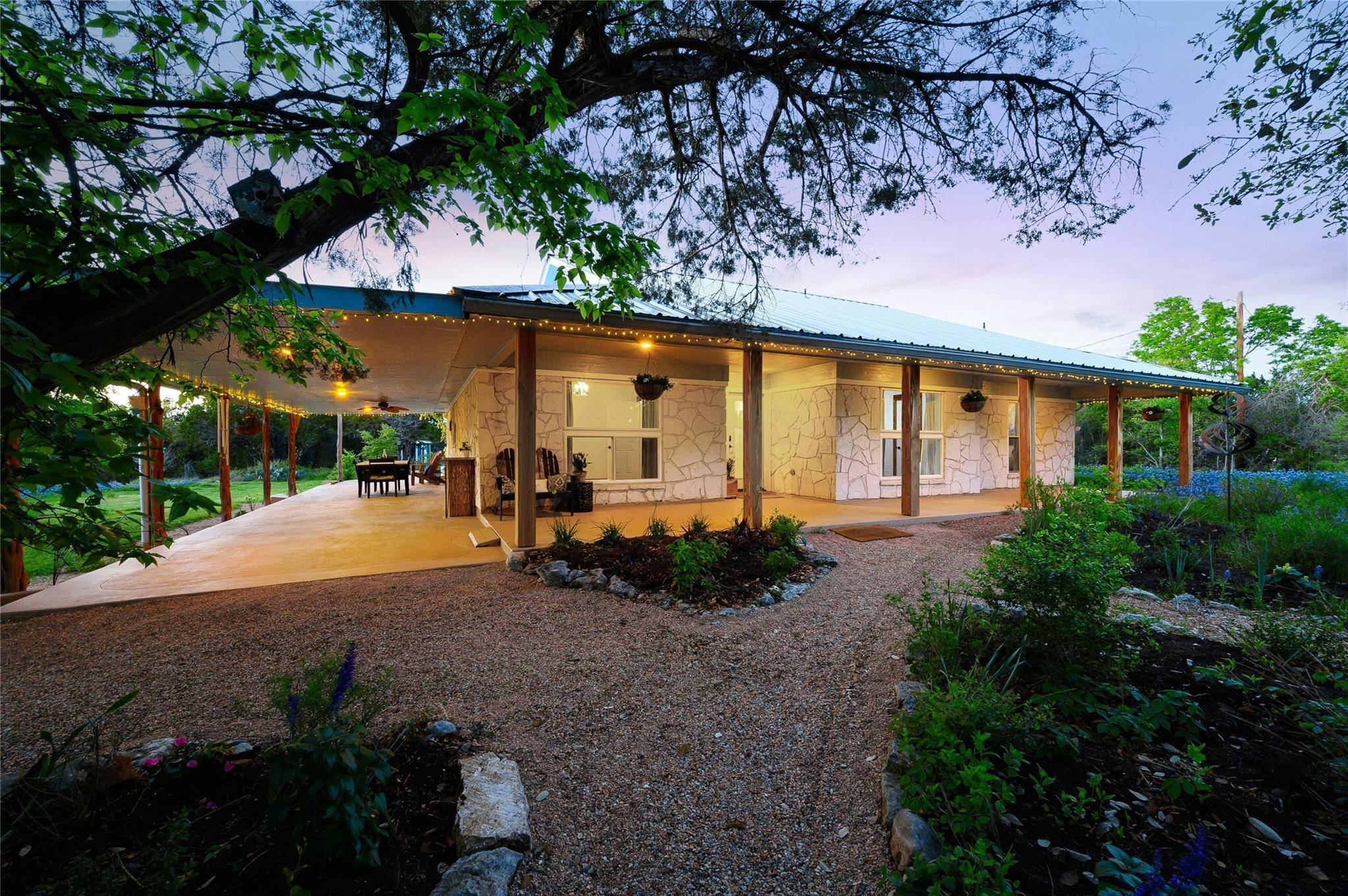 291 Brunson LN, Wimberley, TX 78676