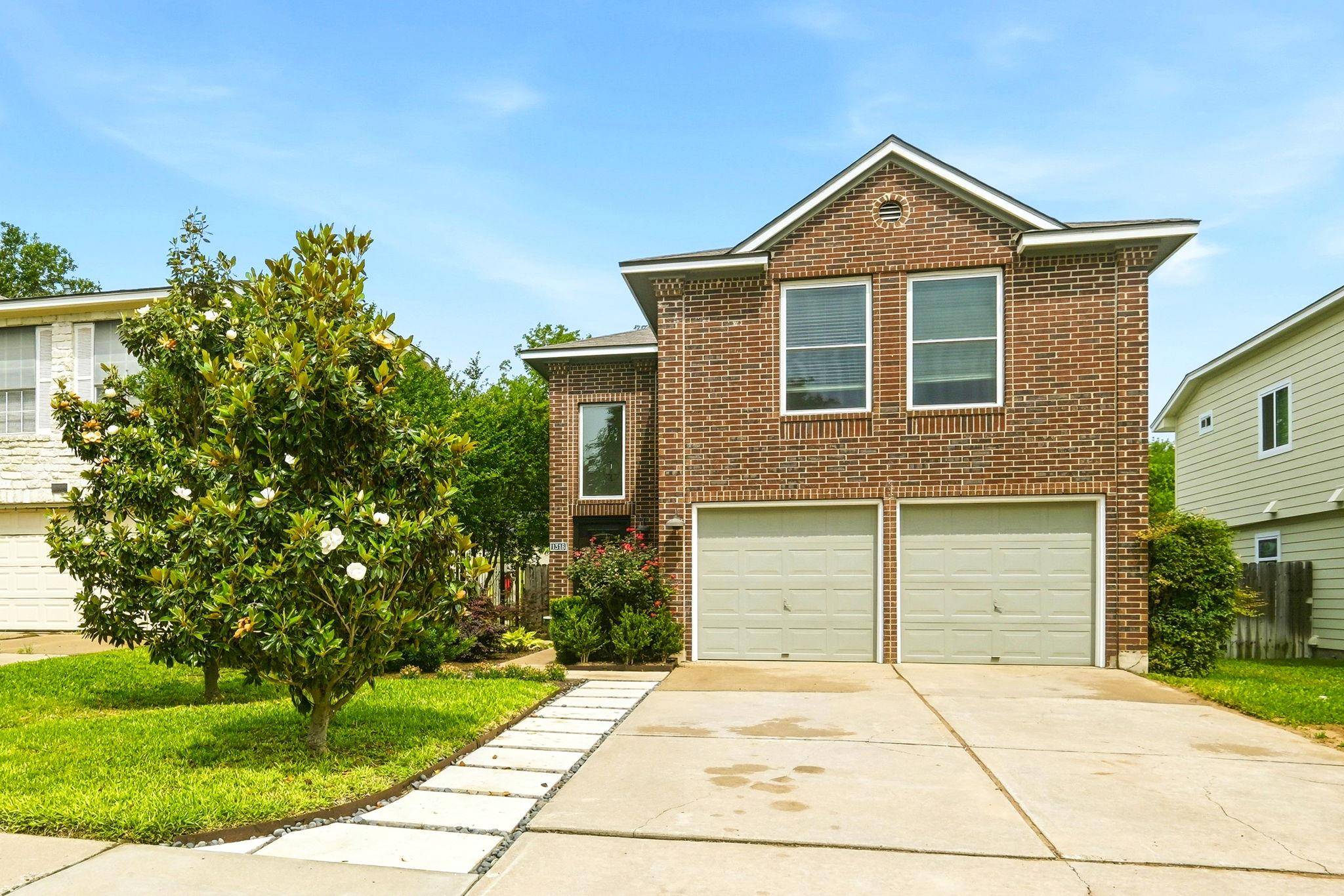 1316 Green Terrace DR, Round Rock, TX 78664