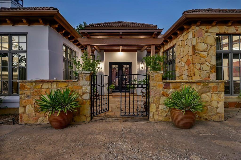 110 Dovetail LN, Georgetown, TX 78628