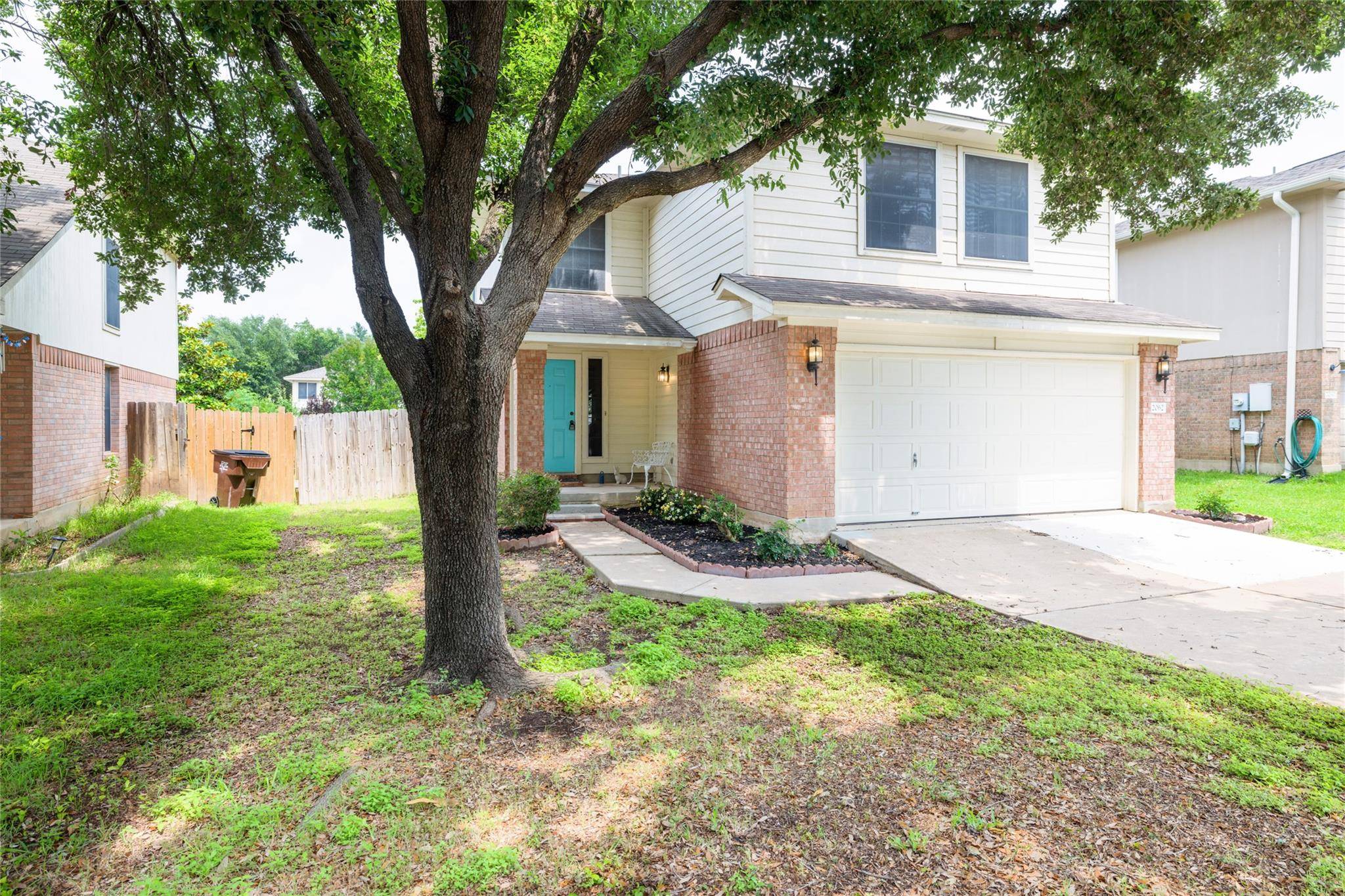 2062 Buckley LN, Round Rock, TX 78664