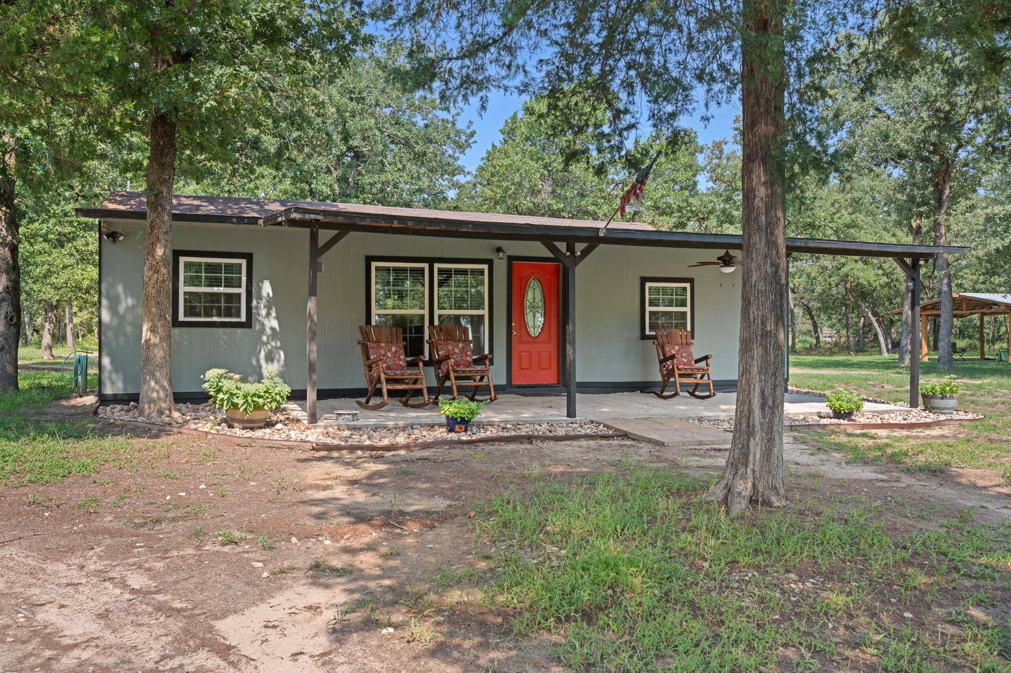4440 County Road 448, Thorndale, TX 76577