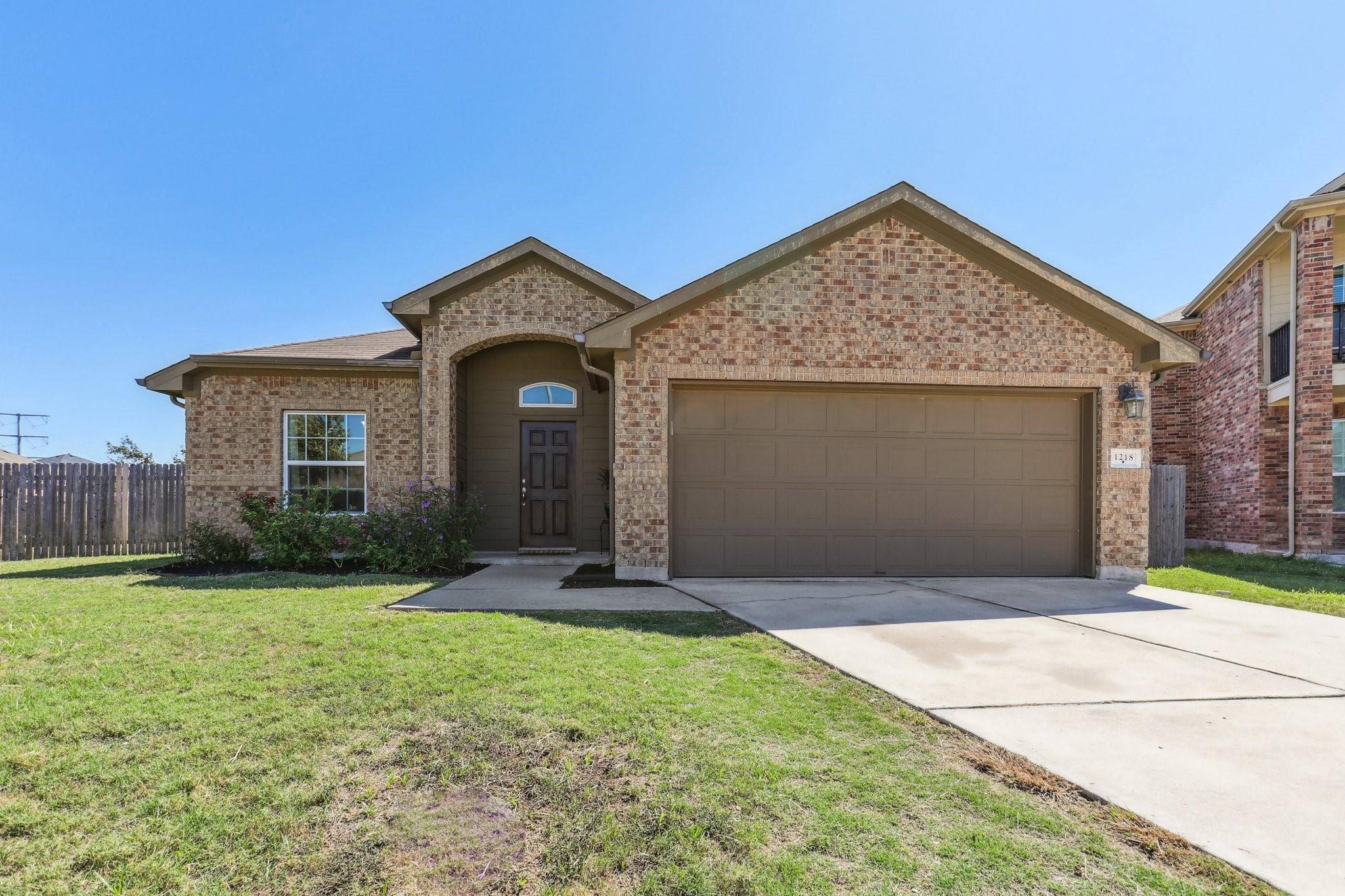 1218 Rhonda CV, Hutto, TX 78634