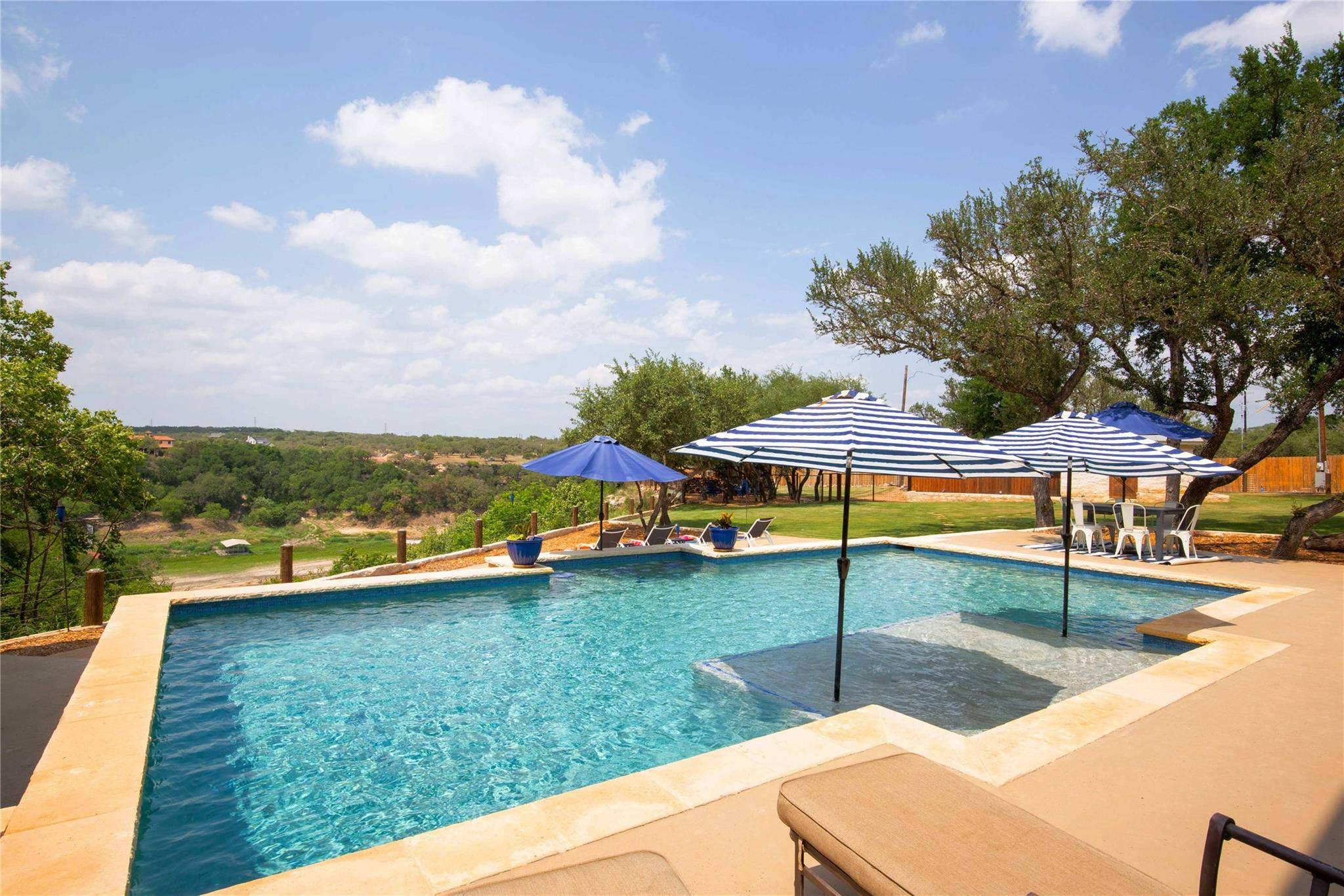 3114 Pace Bend RD S, Spicewood, TX 78669