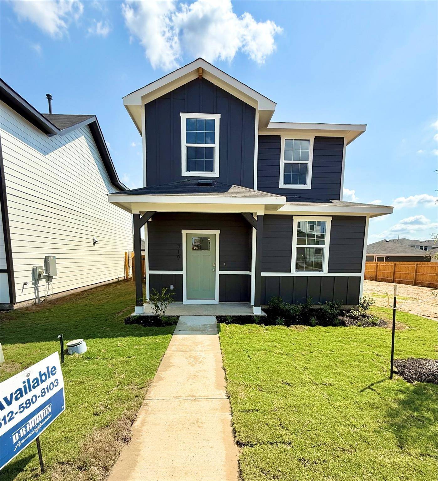319 El Siebo LN, Bastrop, TX 78602