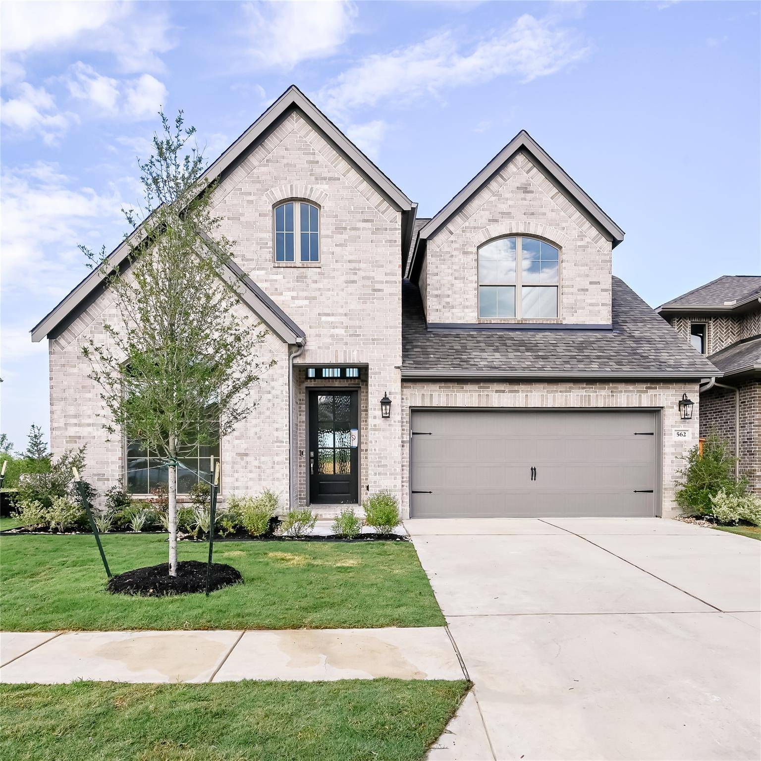 562 Bay Breeze DR, Kyle, TX 78640