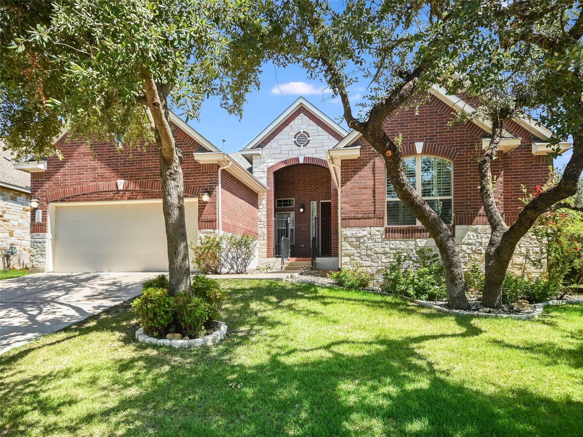 4704 Pyrenees PASS, Bee Cave, TX 78738
