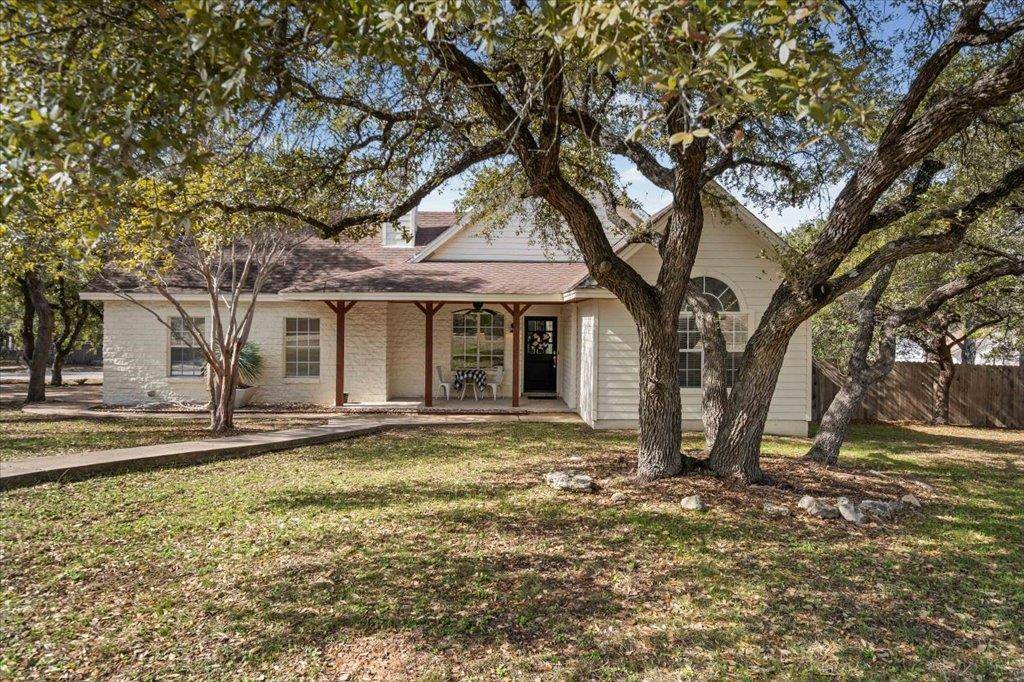 22000 Moffat DR, Spicewood, TX 78669