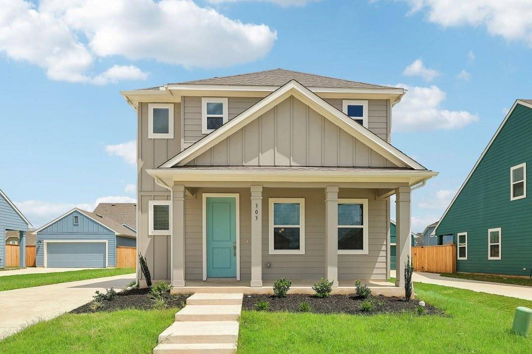 303 CHERRY BLOSSOM LN, Taylor, TX 76574