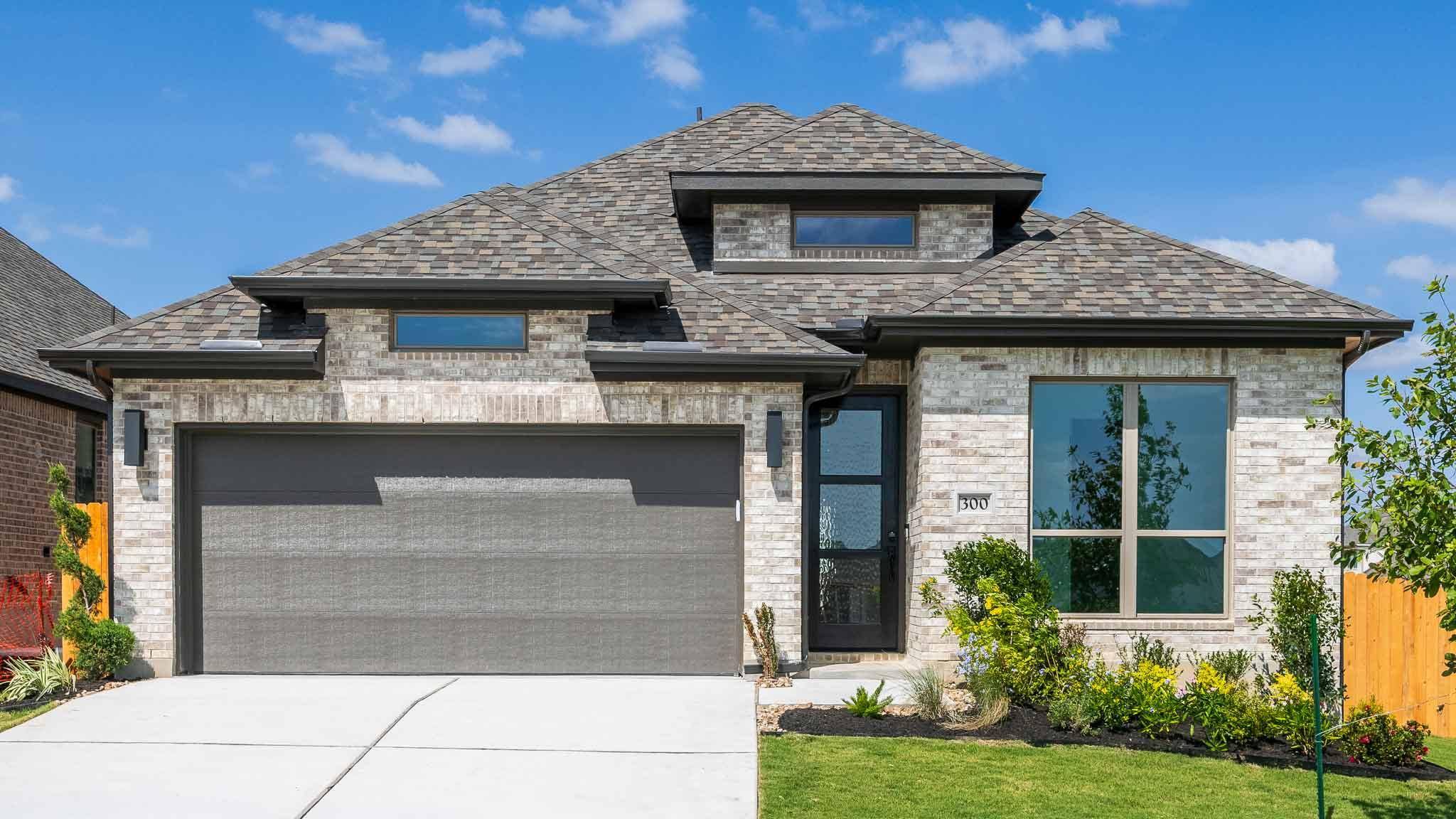 300 Gary Wayne DR, Liberty Hill, TX 78642