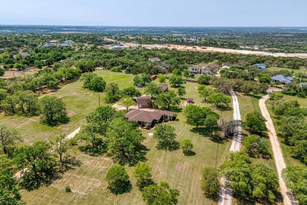 201 Young Ranch RD, Georgetown, TX 78633