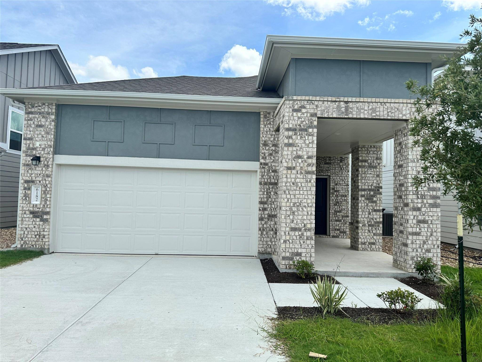 6182 Marsh LN, Buda, TX 78610