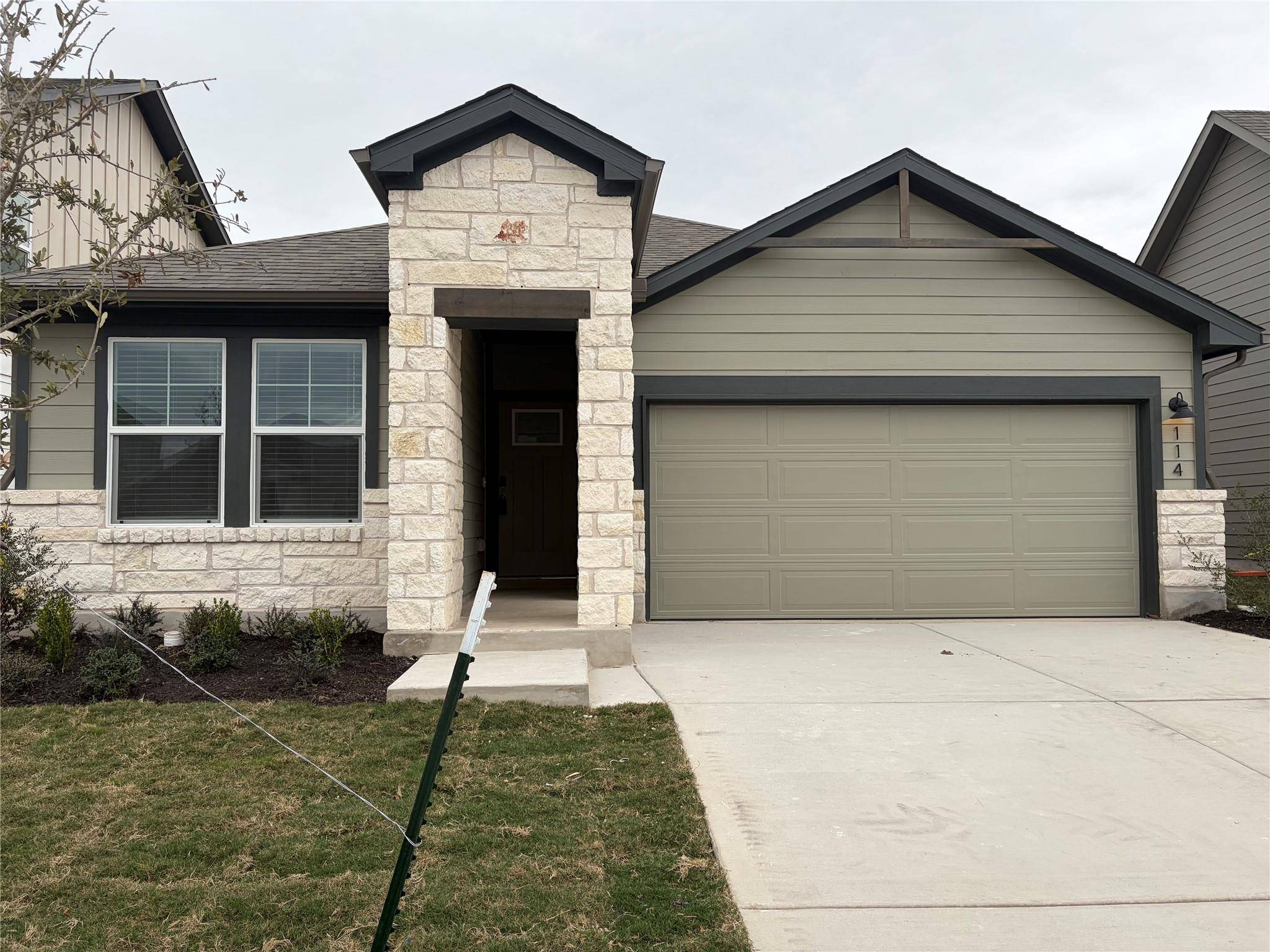 114 Holmby DR, Hutto, TX 78634