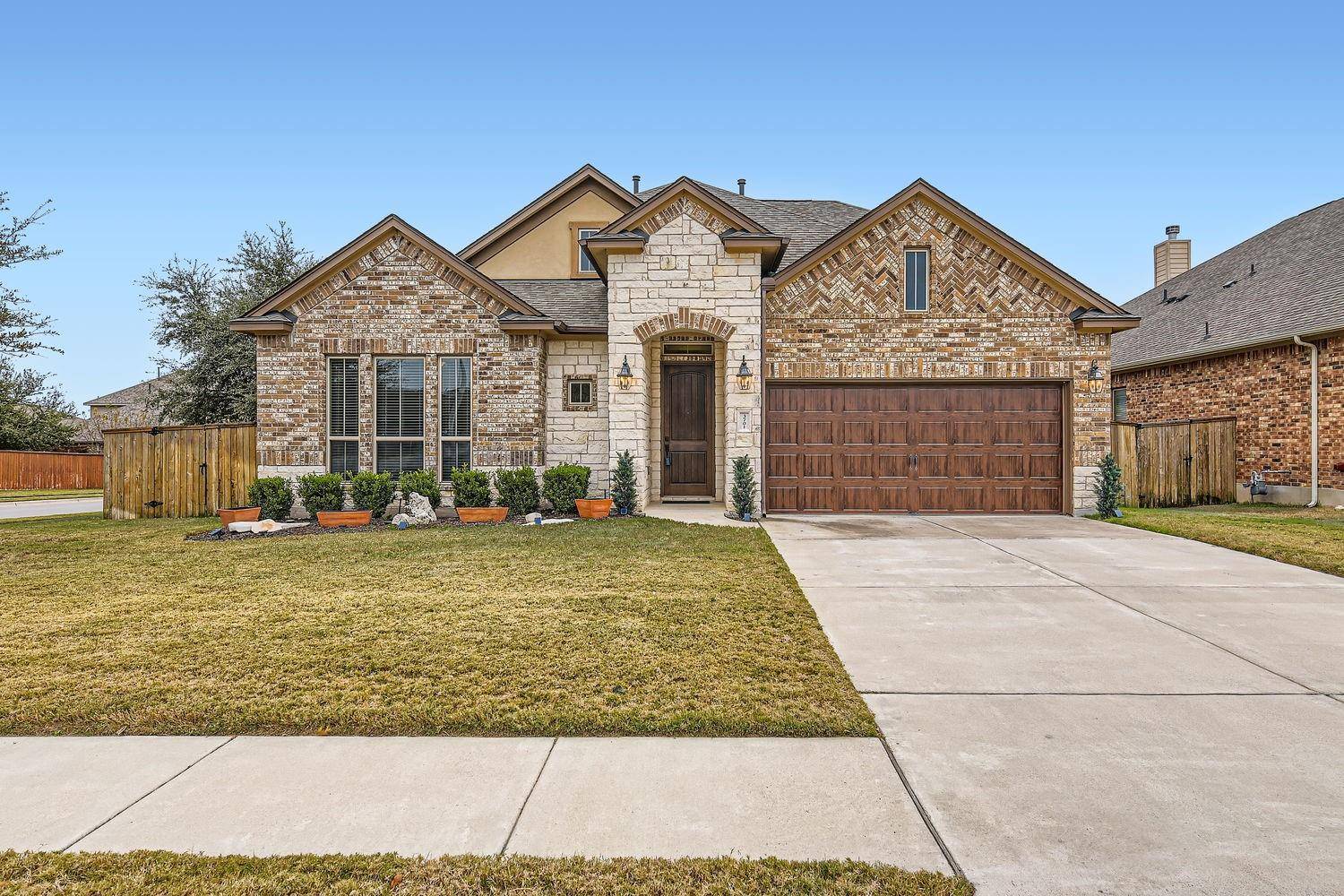 3701 Kearney LN, Round Rock, TX 78681