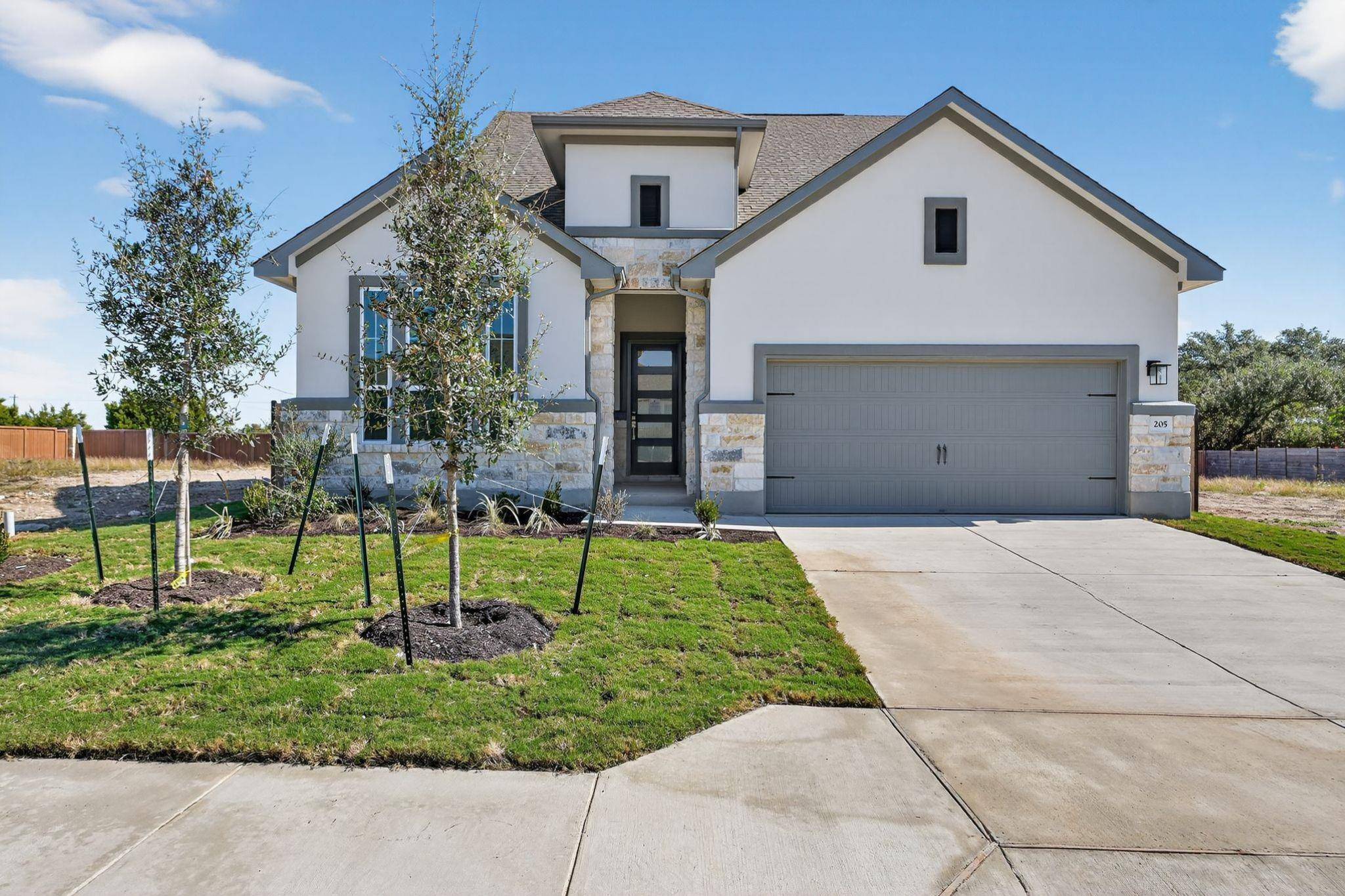 205 Veneta LN, Georgetown, TX 78633