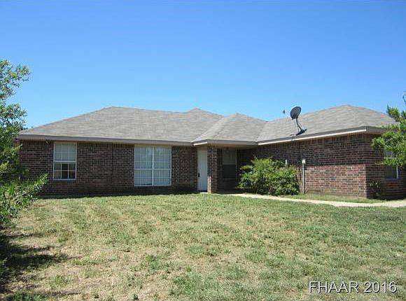 815 Rocky LN, Copperas Cove, TX 76522