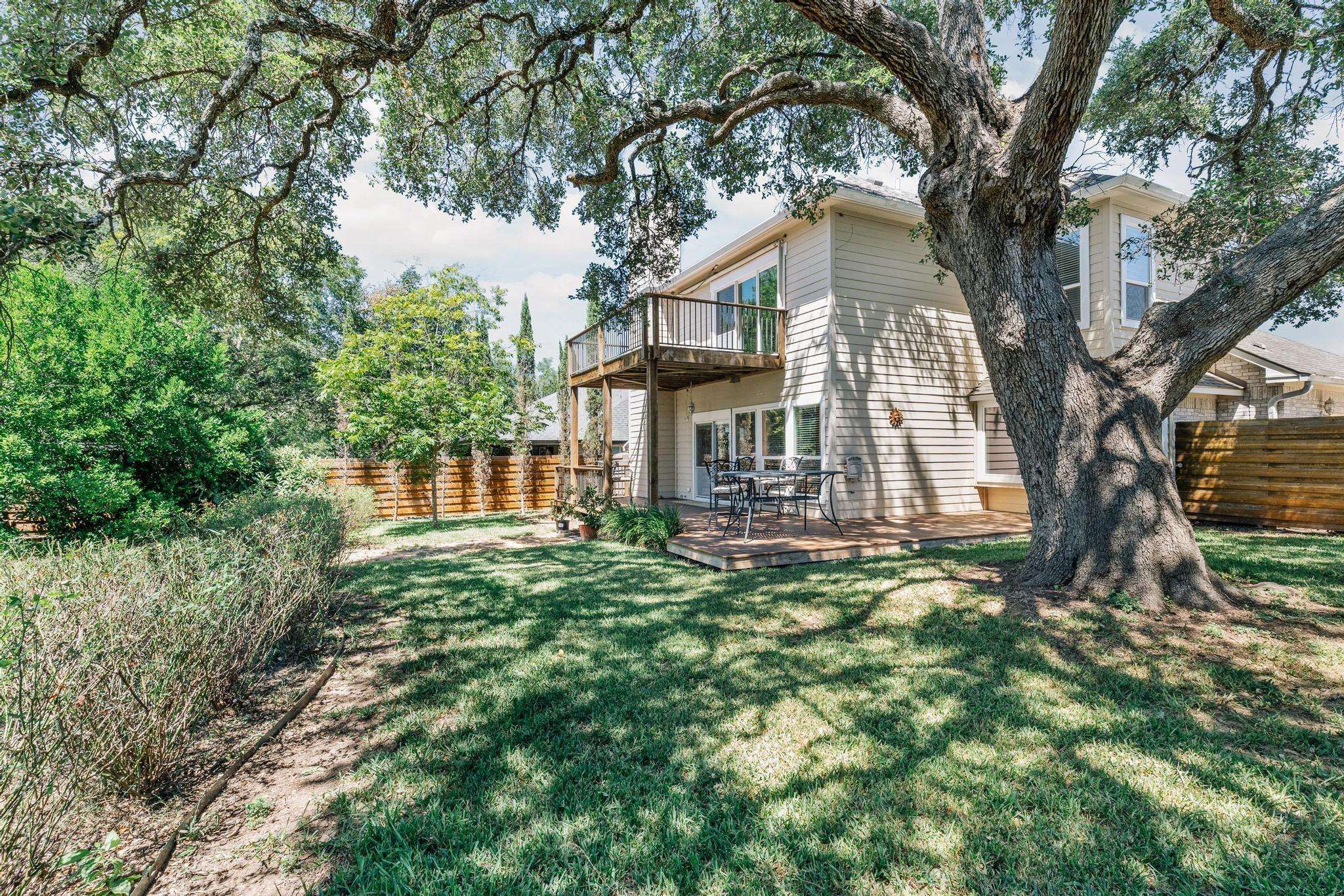 647 River Bluff CIR, Georgetown, TX 78626