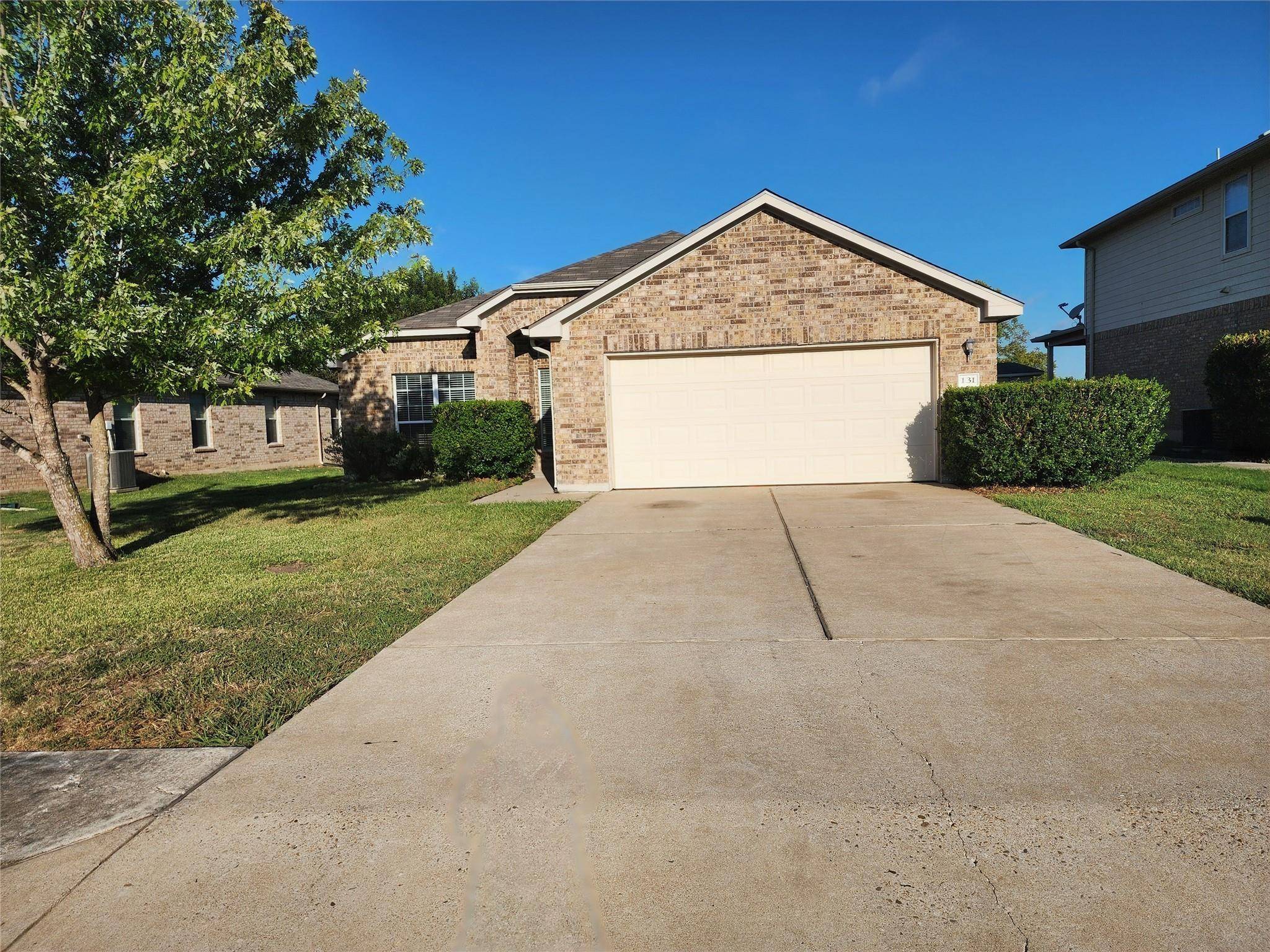 131 Campos DR, Hutto, TX 78634