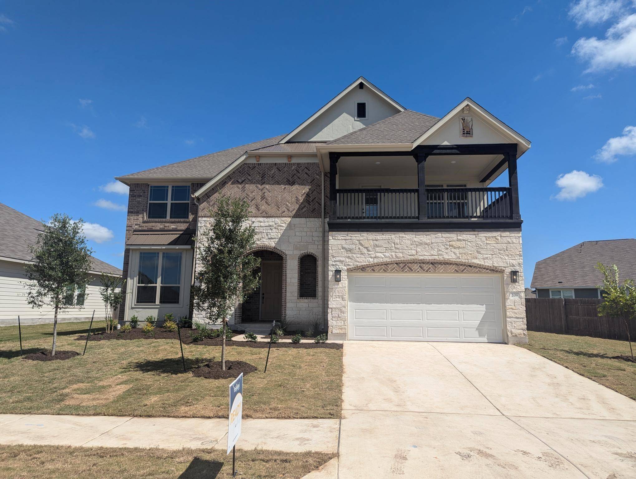 208 Chickasaw LN, Hutto, TX 78634