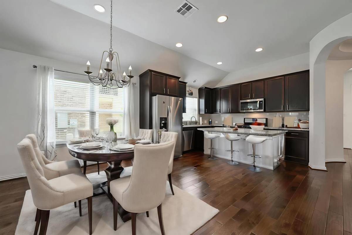 116 Rough Bark ST, Buda, TX 78610
