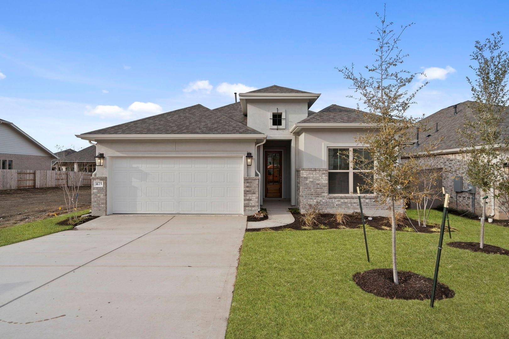425 Brandywine RD, Hutto, TX 78634