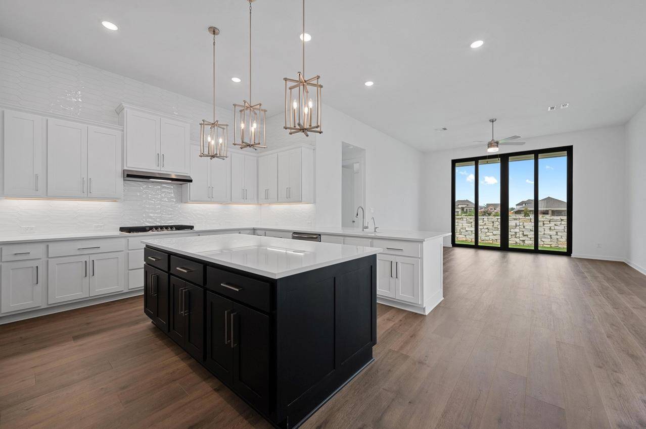 323 Tumbling Creek RUN, Kyle, TX 78640