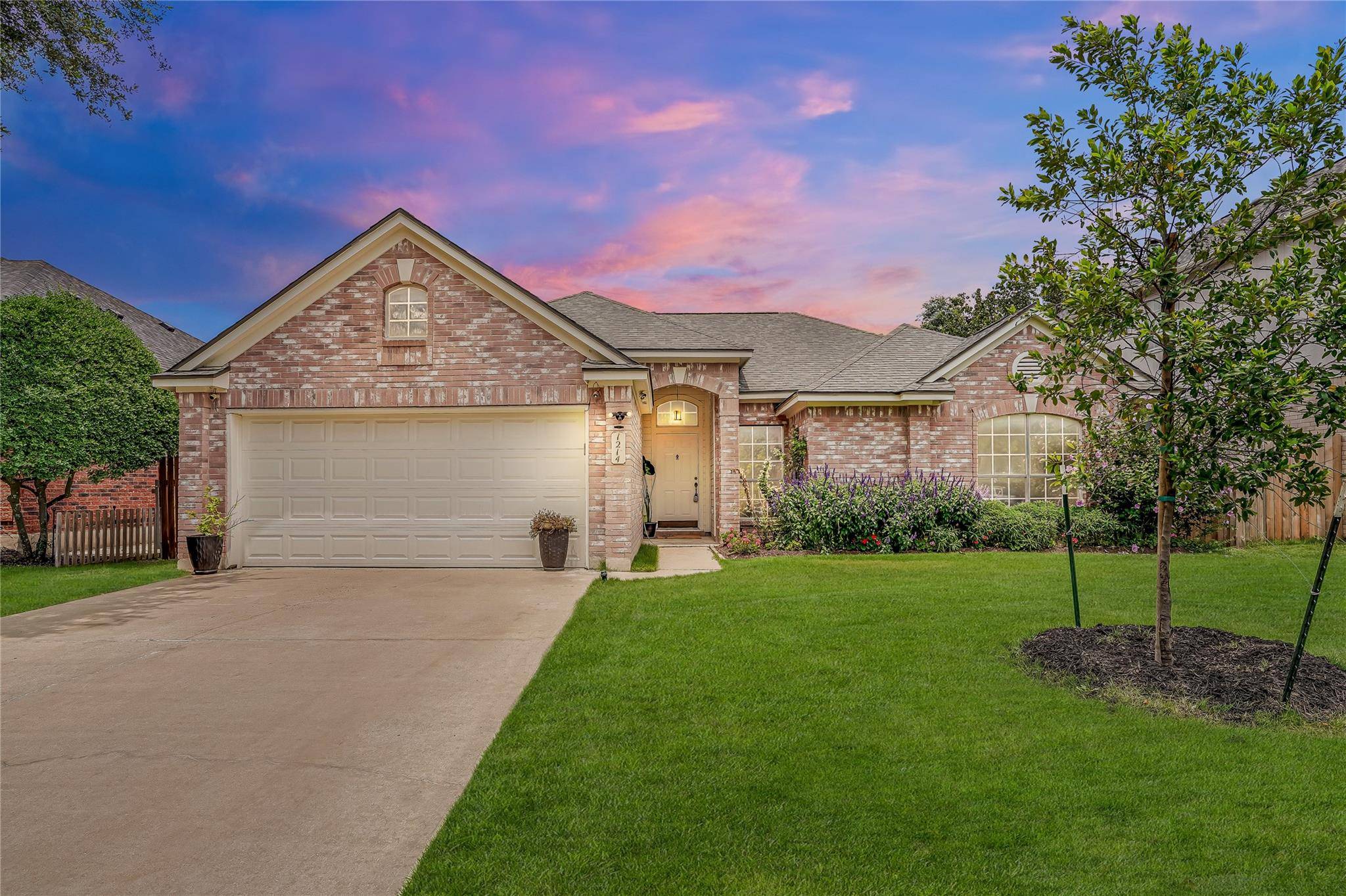 1214 Fox Sparrow TRL, Cedar Park, TX 78613