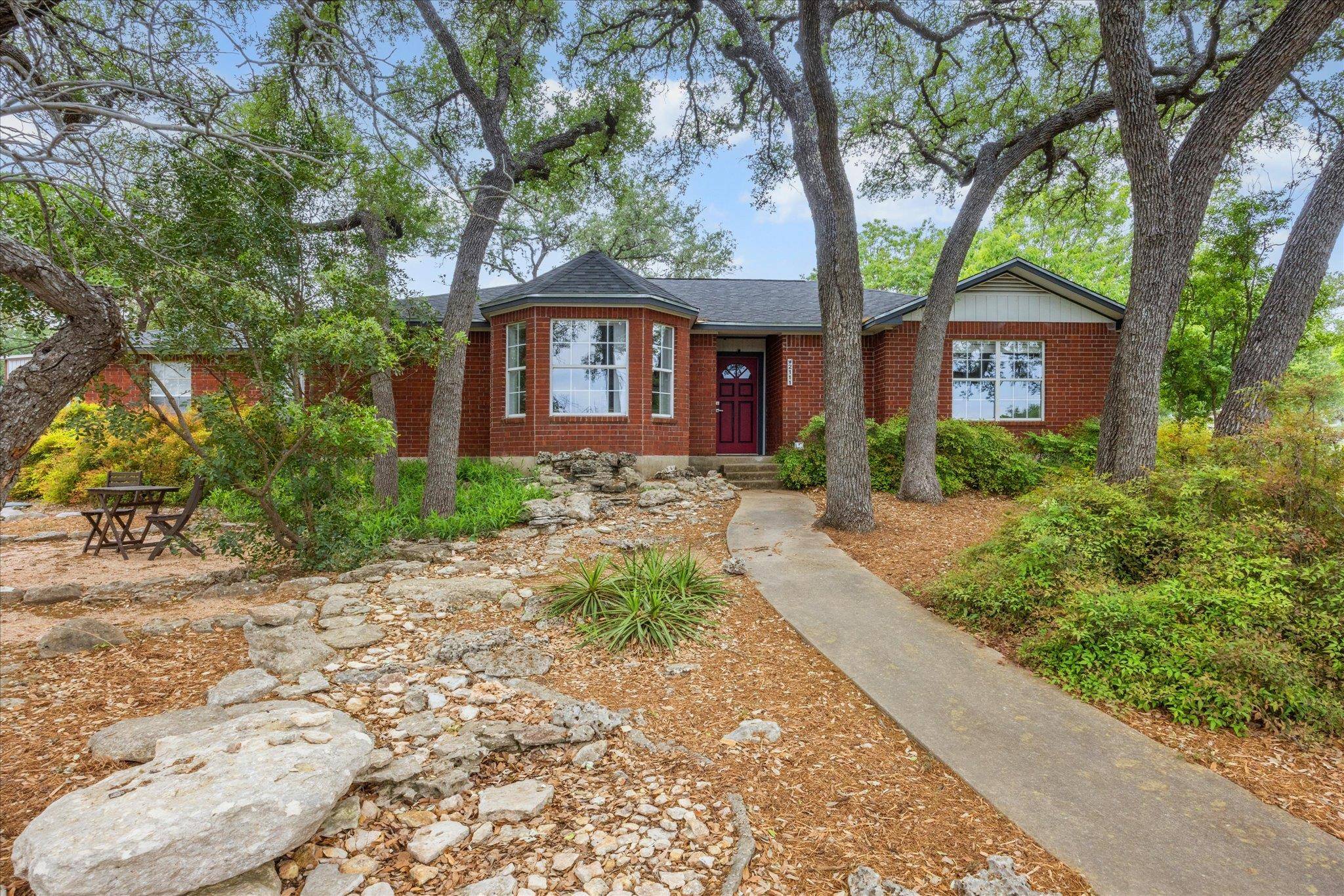2111 Quail RUN, San Marcos, TX 78666