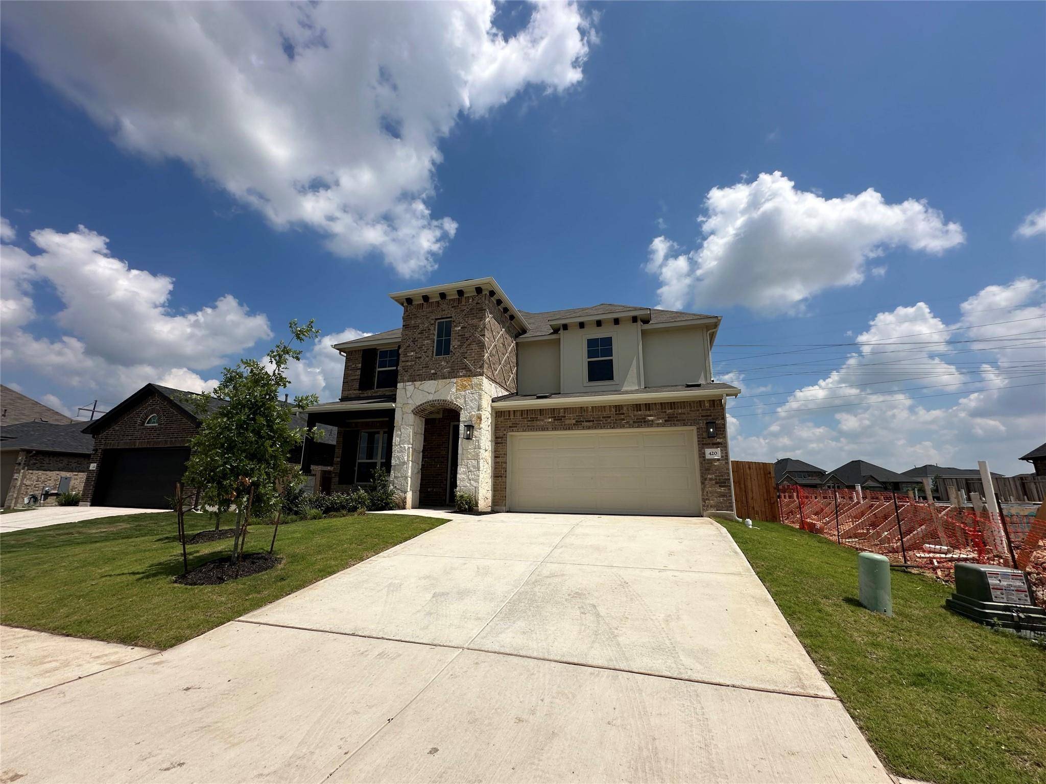 420 Sugar Cane RD, Buda, TX 78610