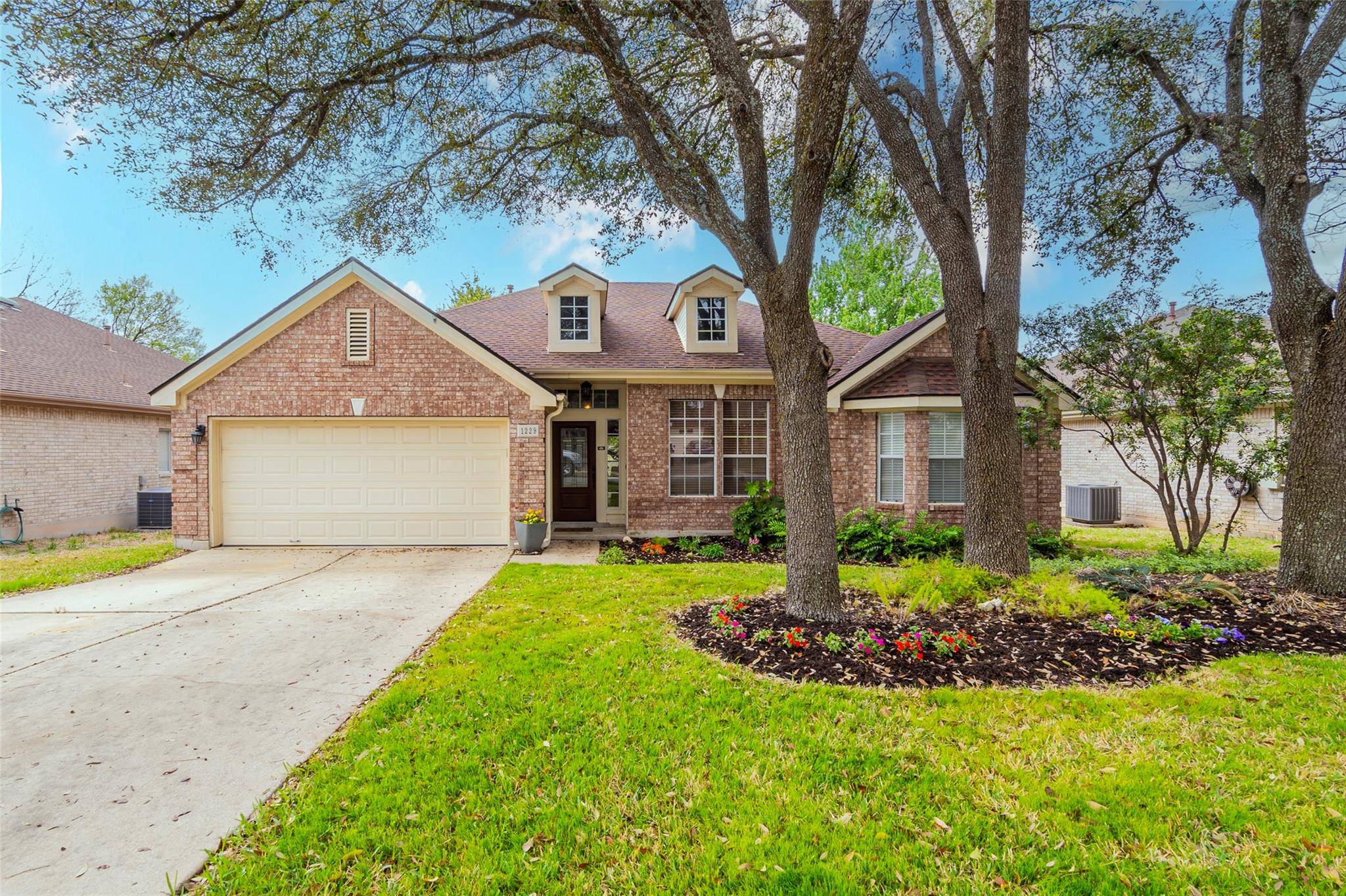 1229 Red Ranch CIR, Cedar Park, TX 78613
