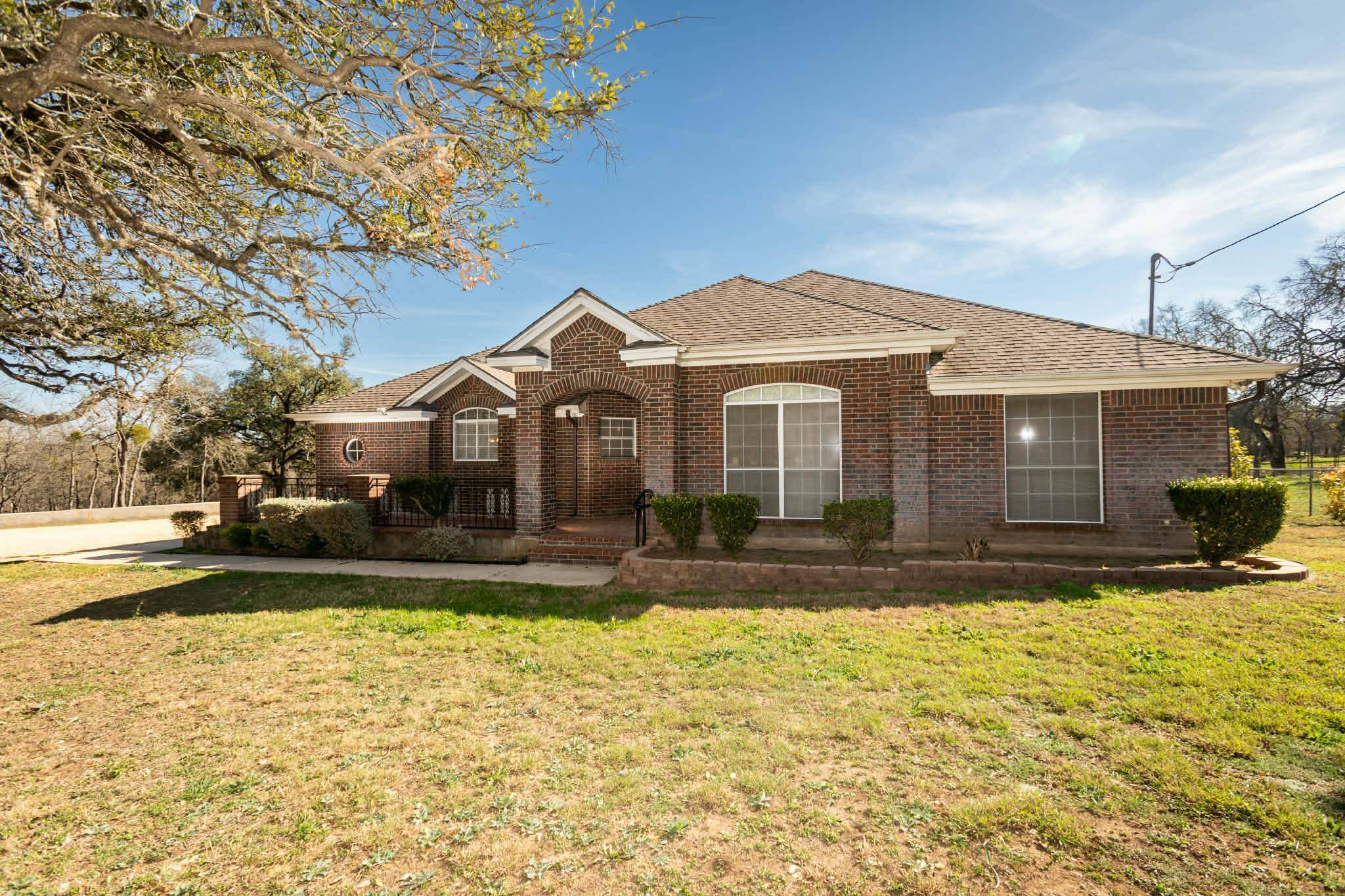 603 Oakwood DR, Buda, TX 78610